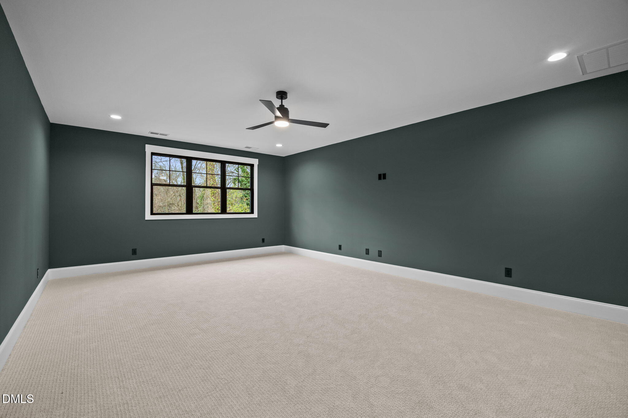 1318 Ivy Lane