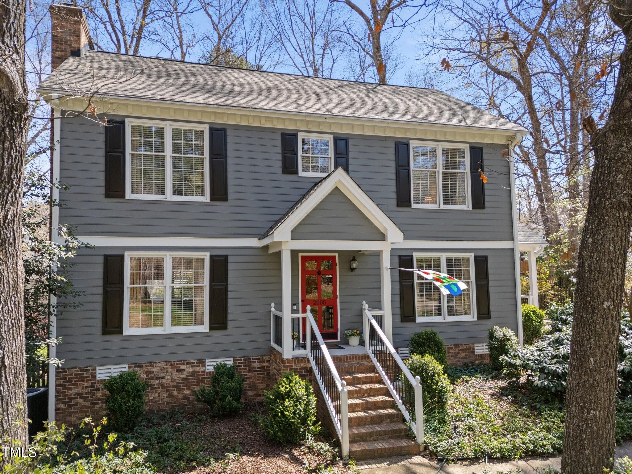 2005 Bridgeport Drive