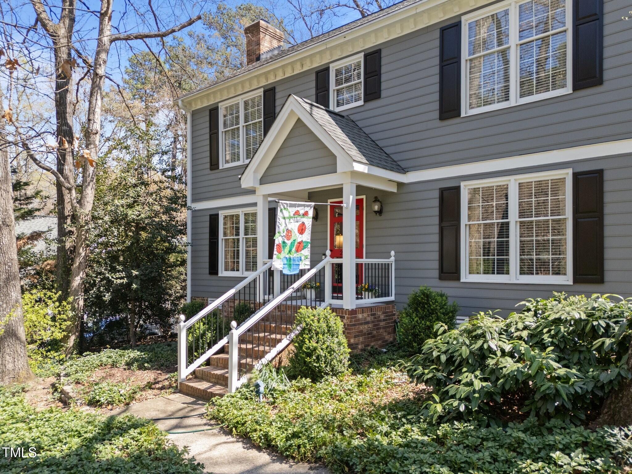 2005 Bridgeport Drive