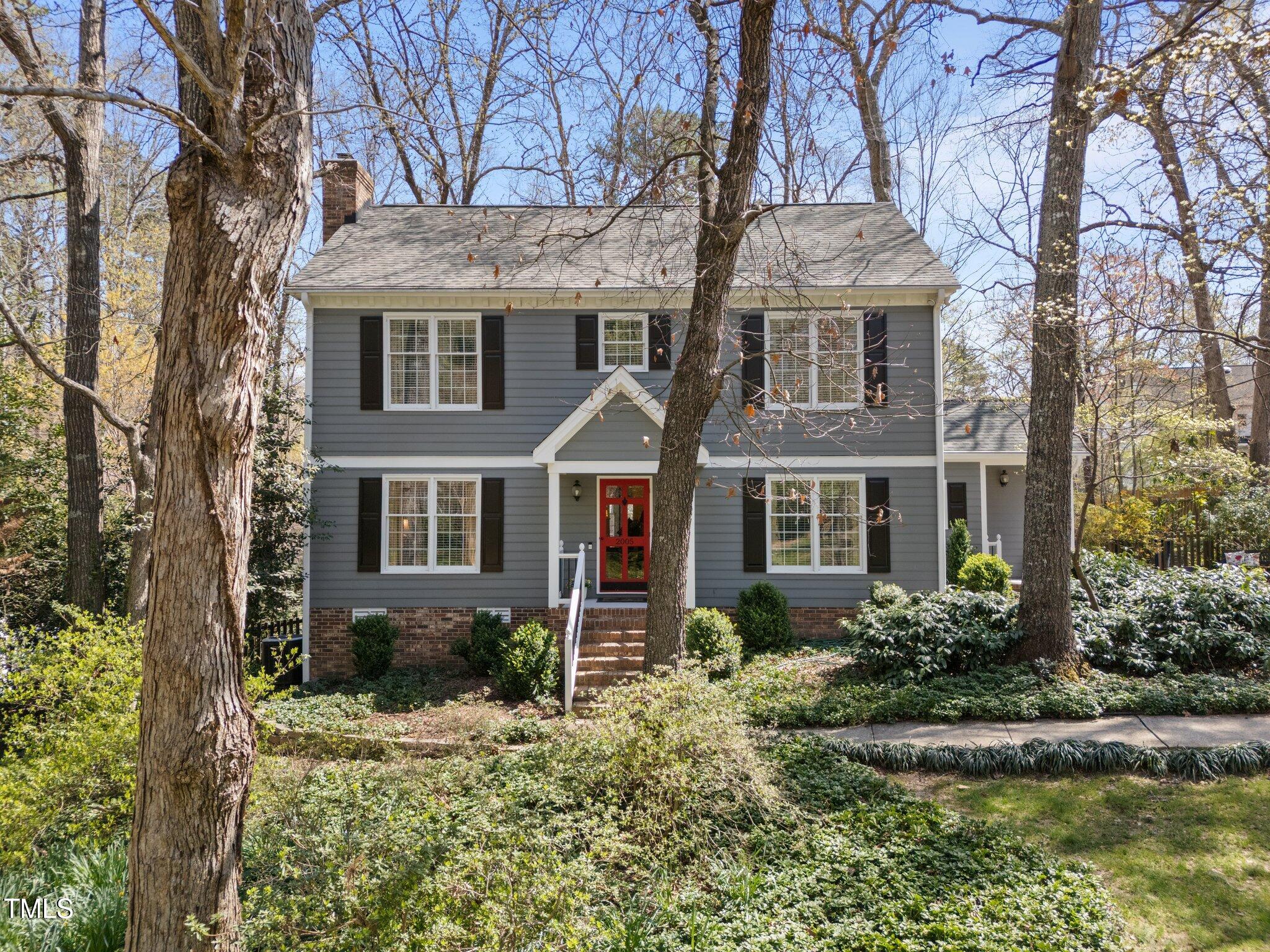 2005 Bridgeport Drive