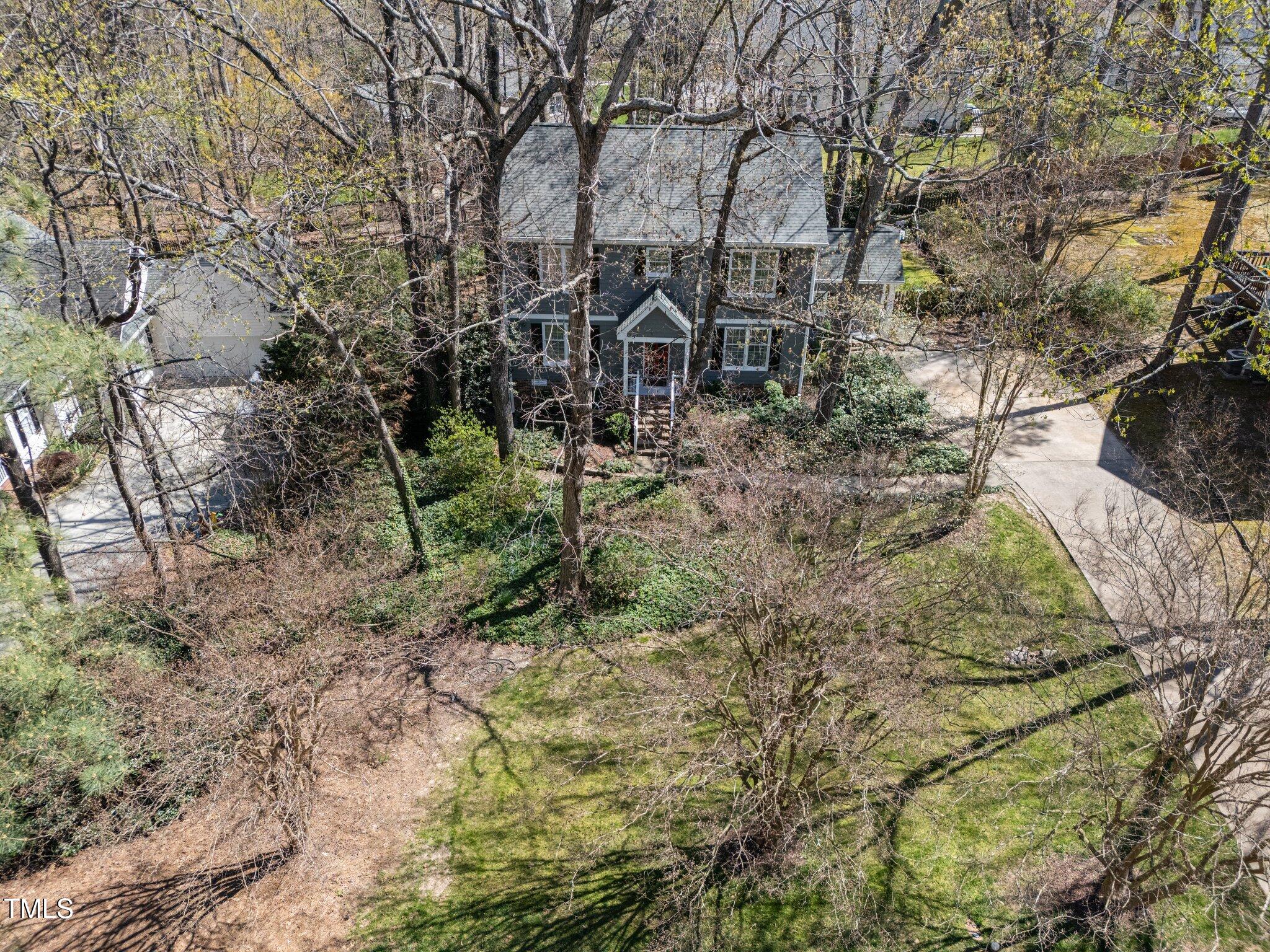 2005 Bridgeport Drive