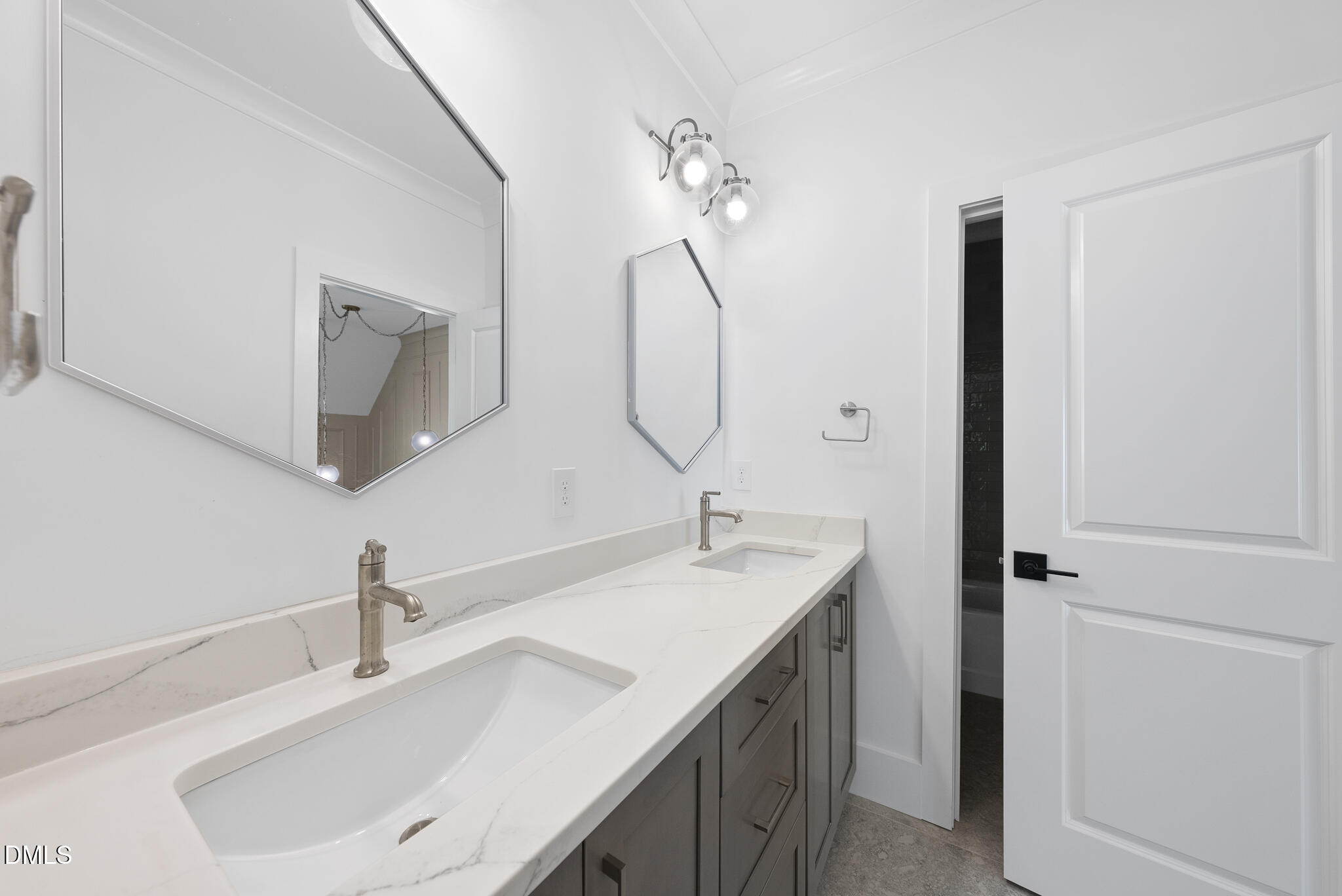 2957 Wexford Pond Way