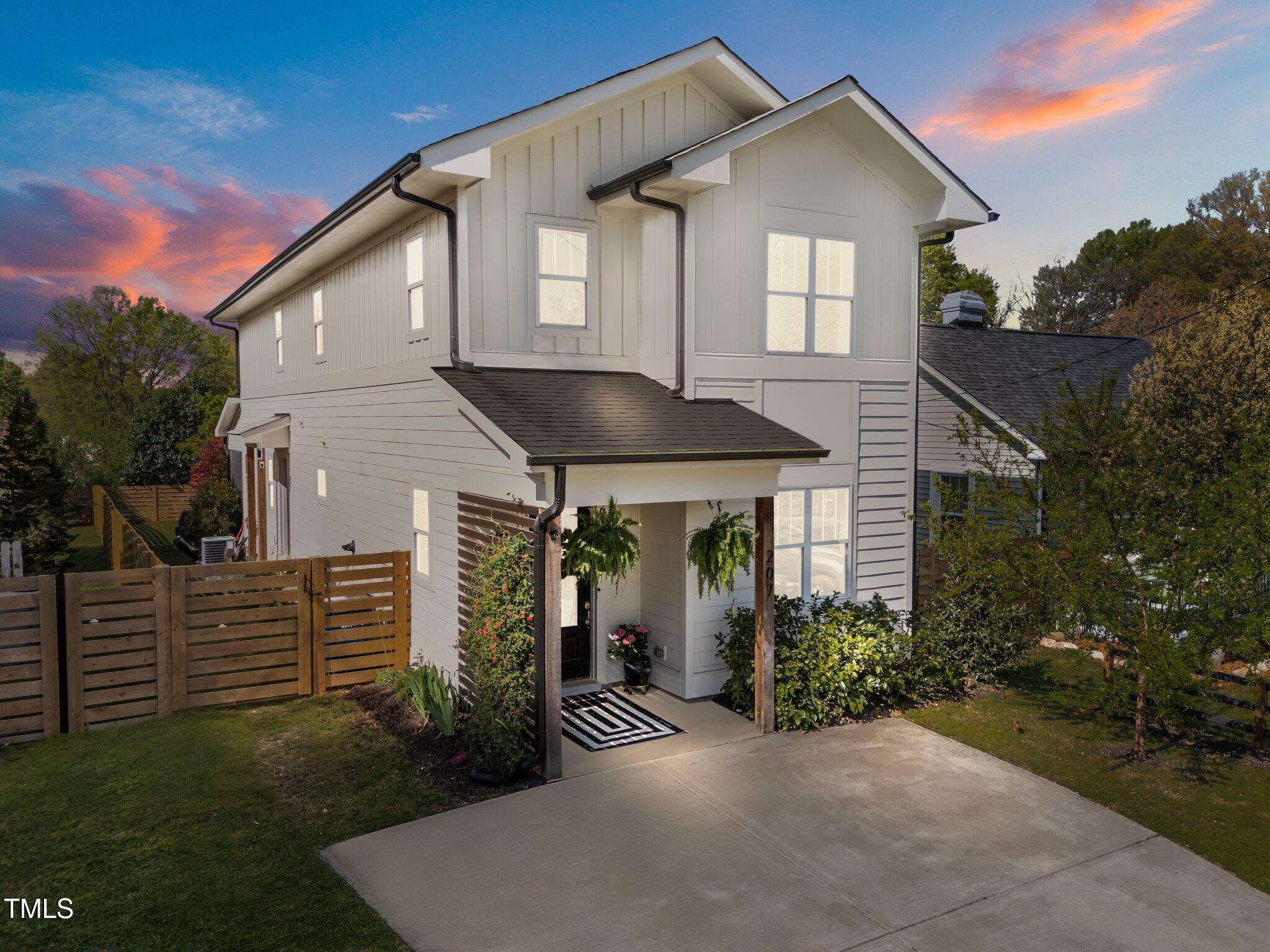 207 Grand Avenue