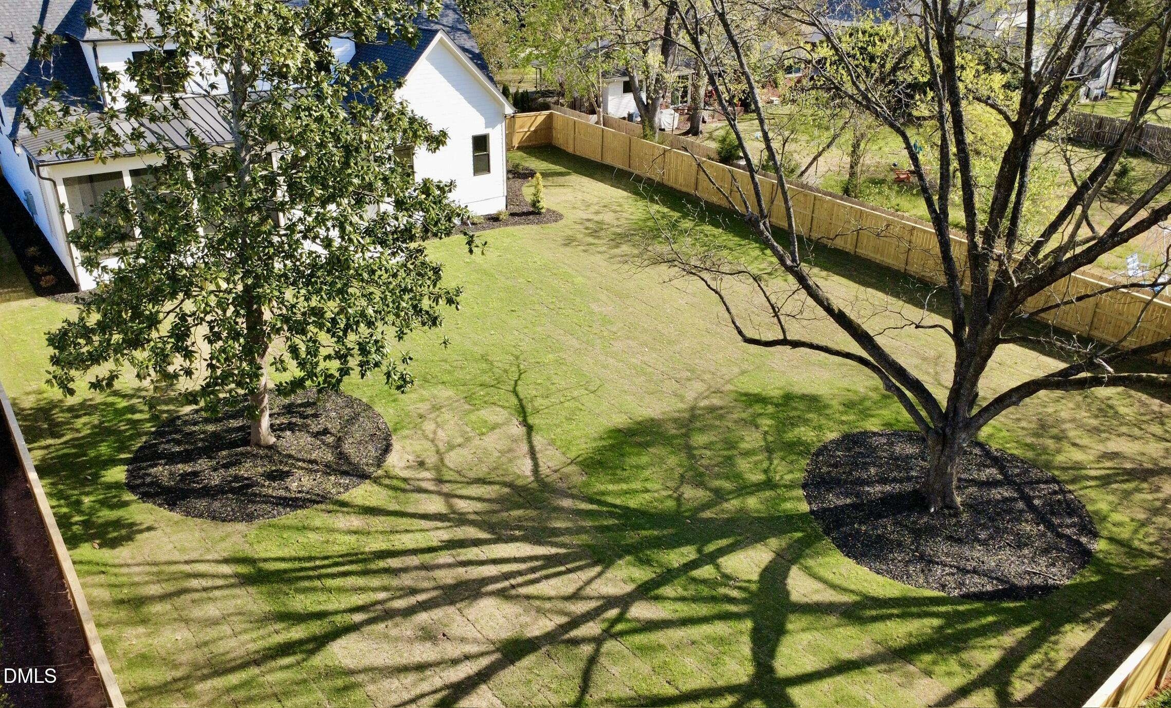 1218 Kingwood Drive