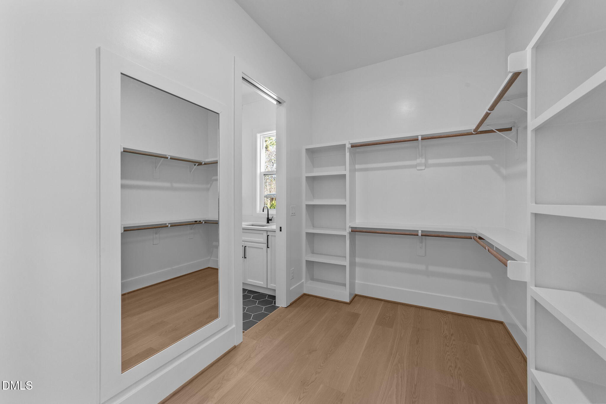 1218 Kingwood Drive