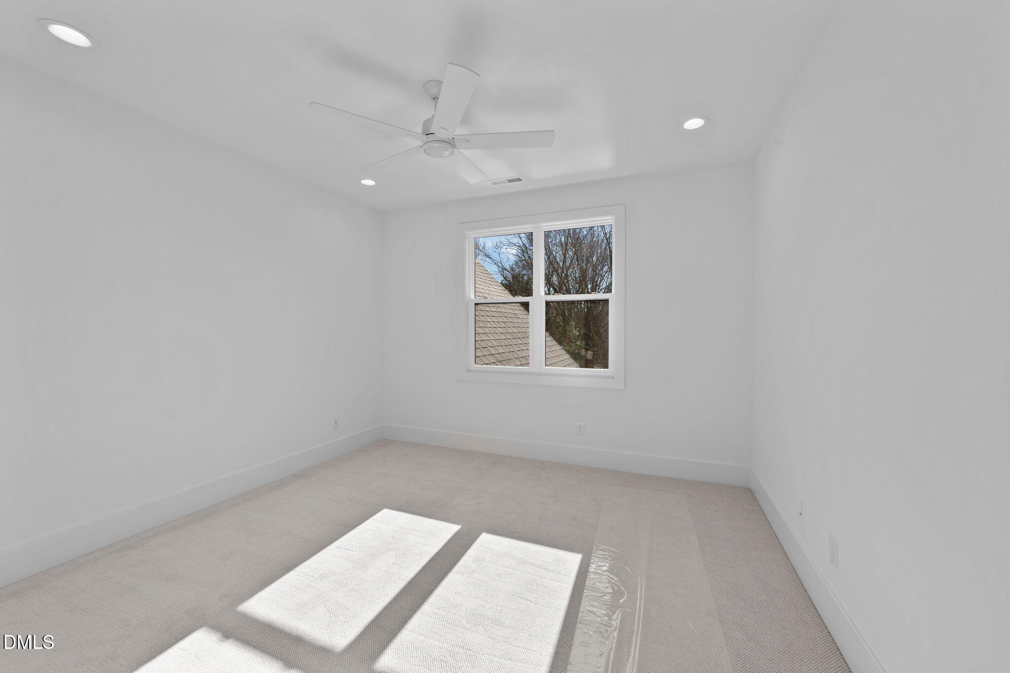 1218 Kingwood Drive