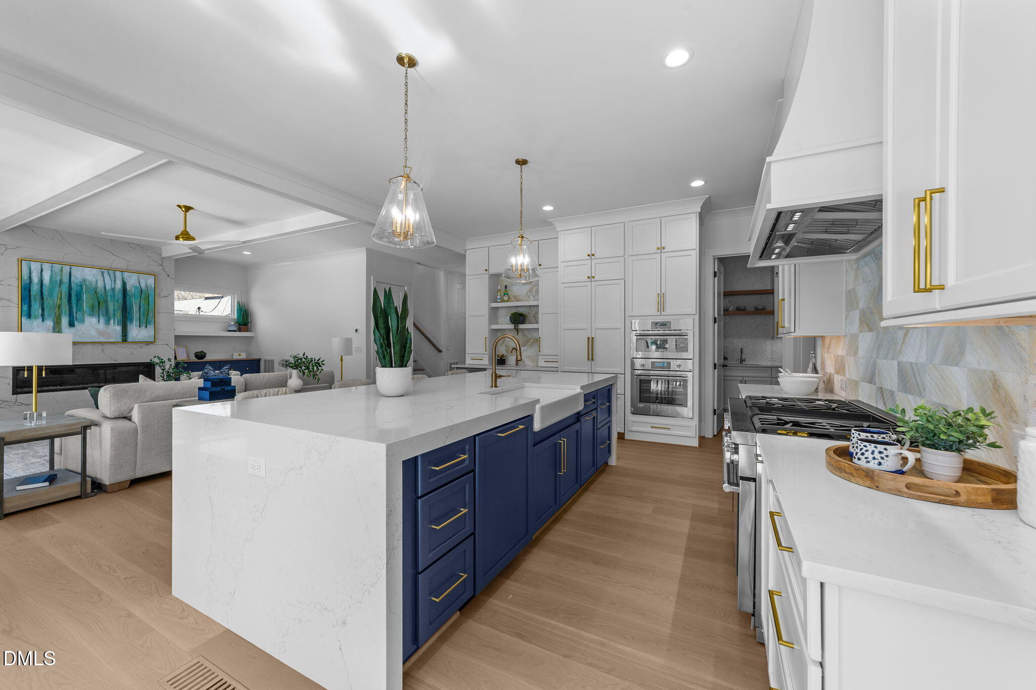 1218 Kingwood Drive