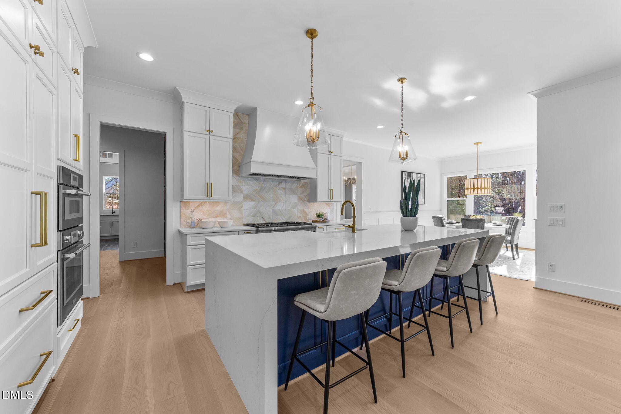 1218 Kingwood Drive