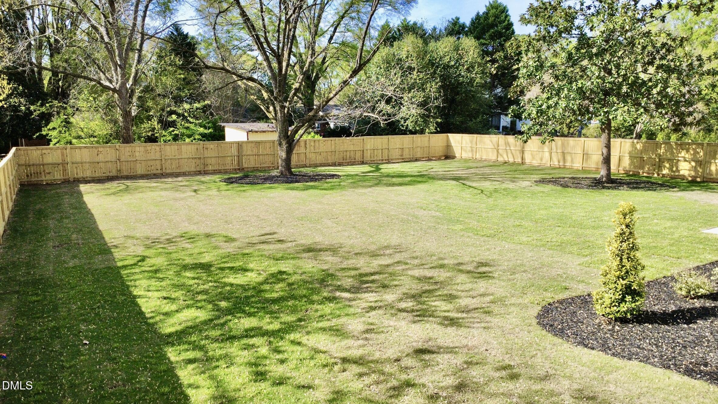 1218 Kingwood Drive