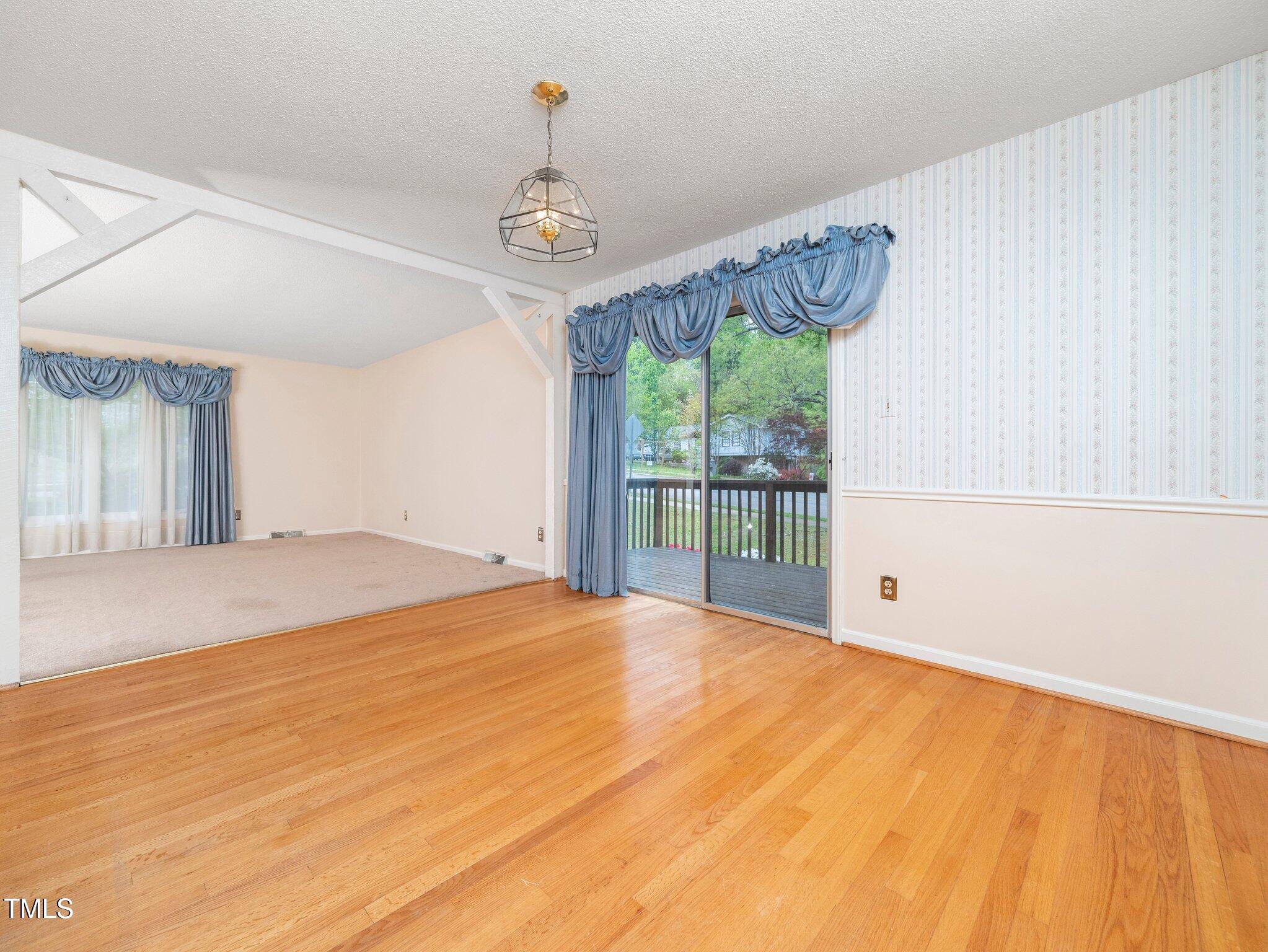 5816 Old Forge Circle