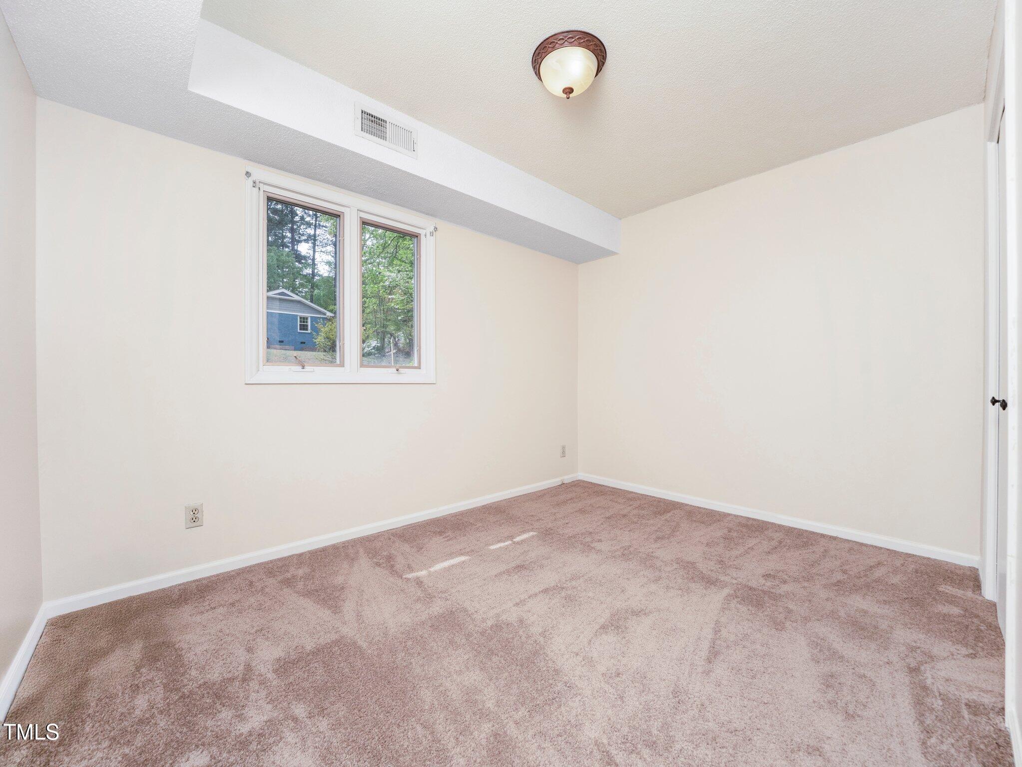 5816 Old Forge Circle