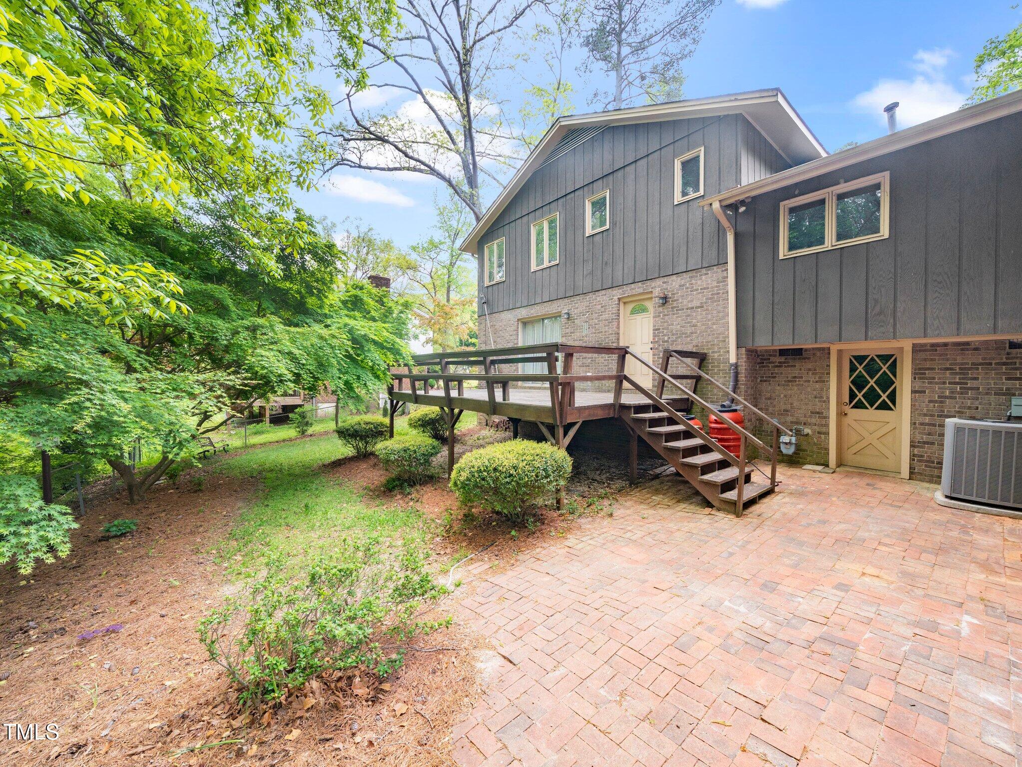 5816 Old Forge Circle