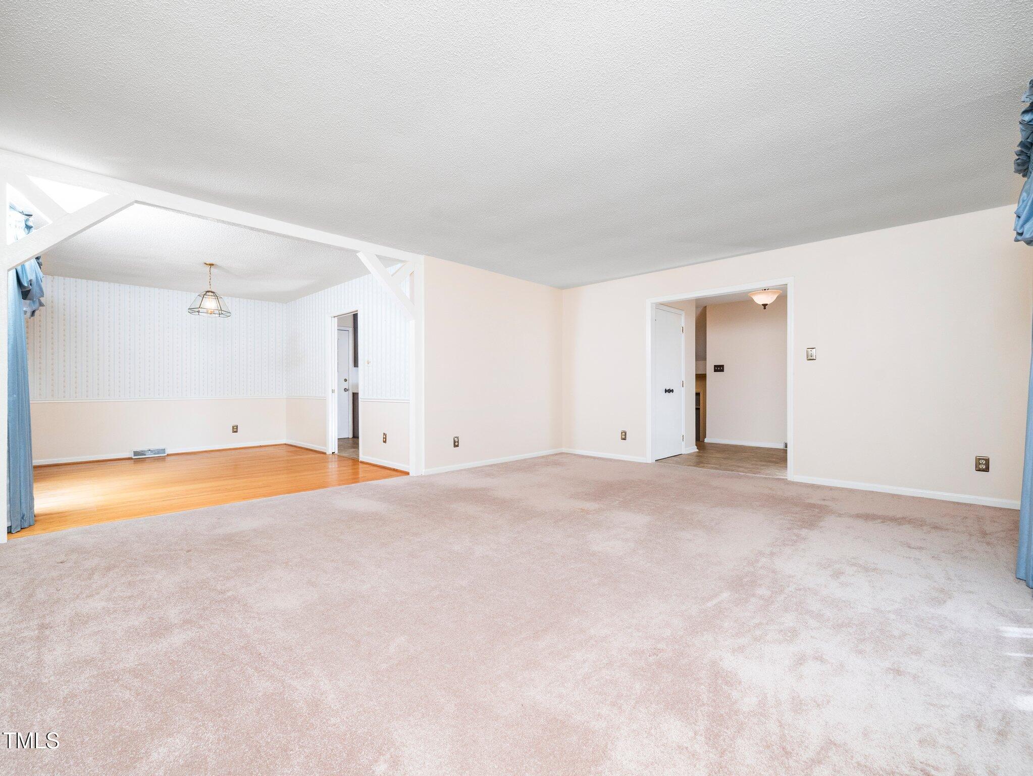 5816 Old Forge Circle