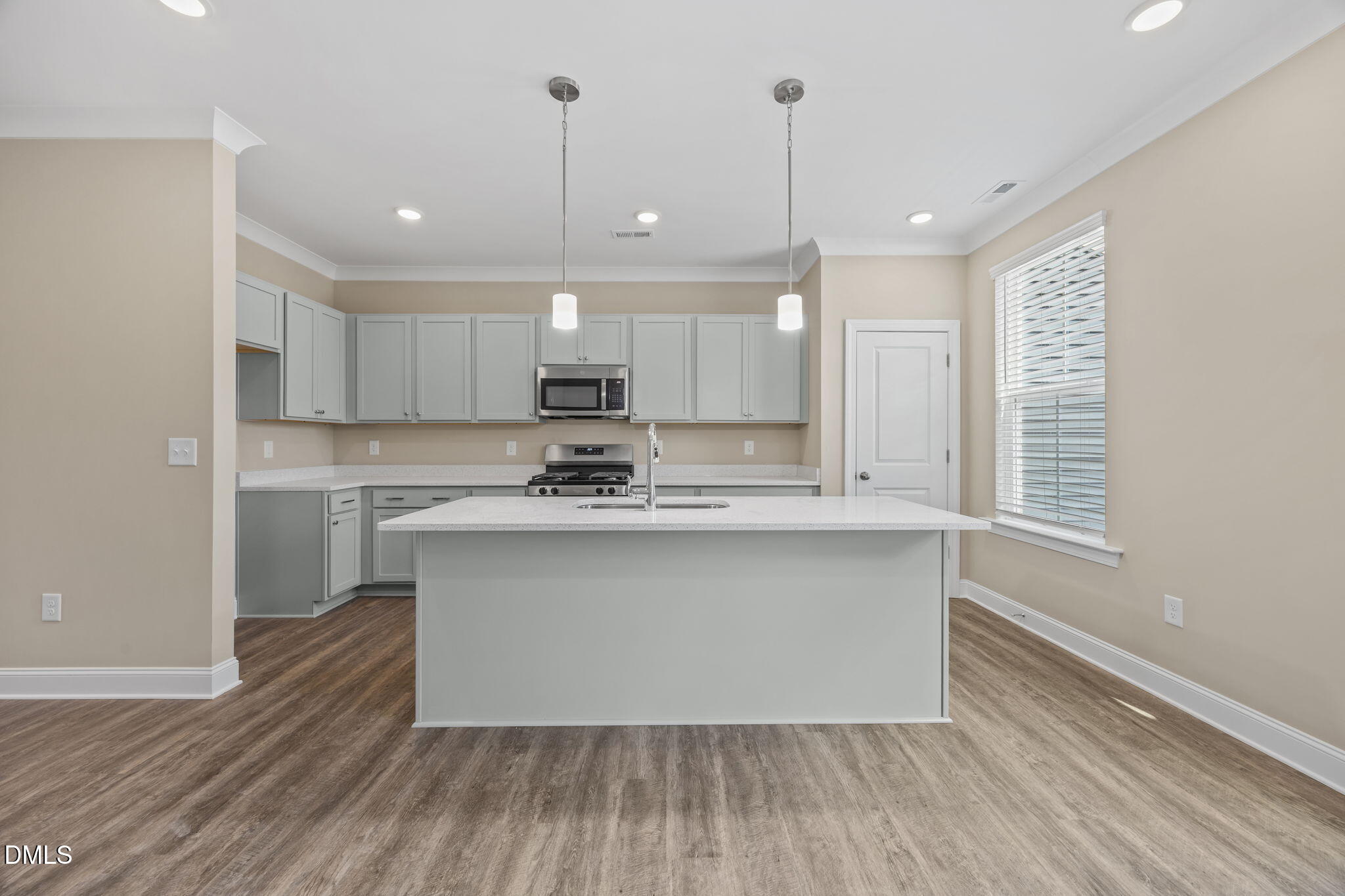 141 Pearl Street # 9