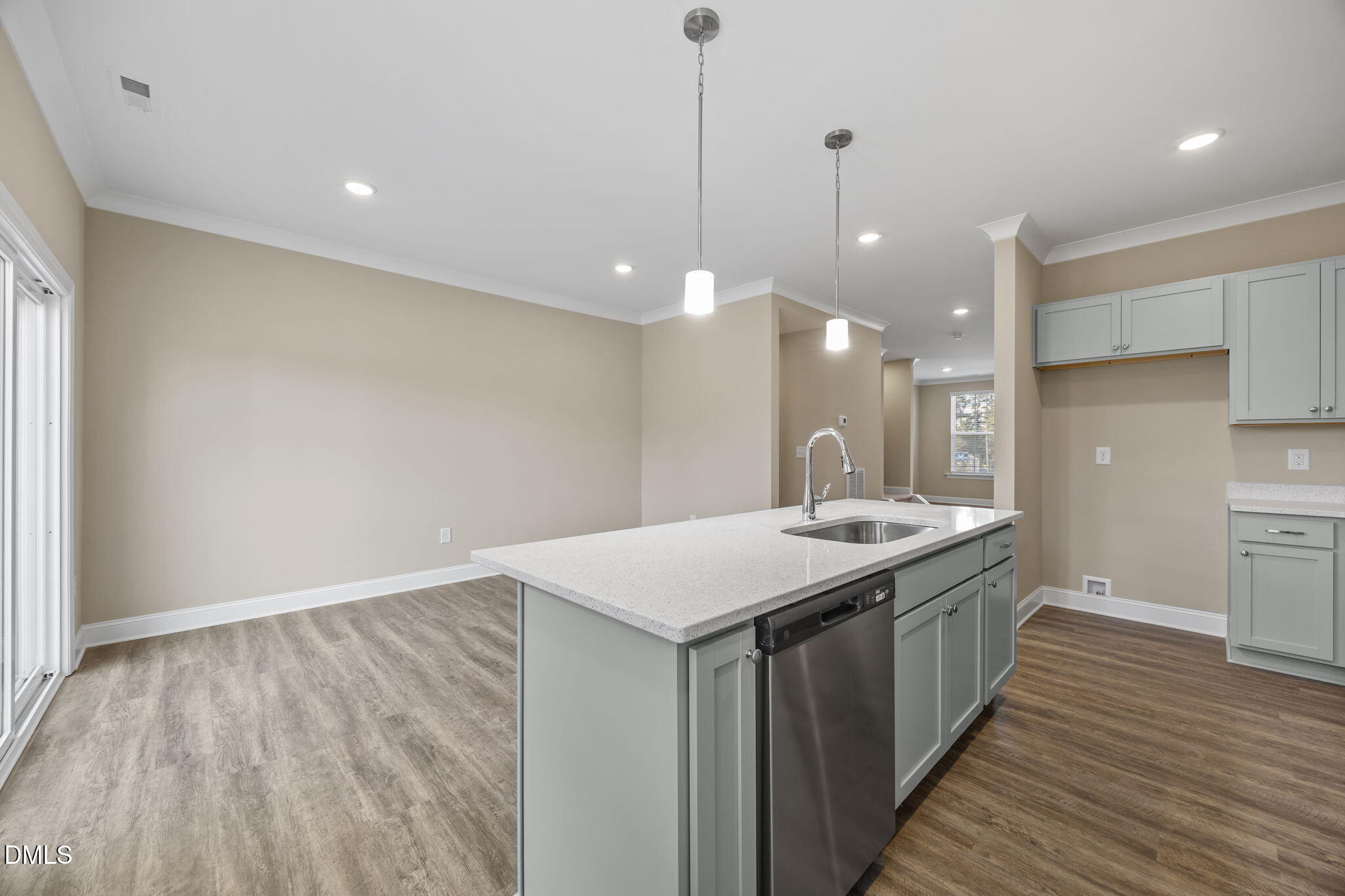 141 Pearl Street # 9