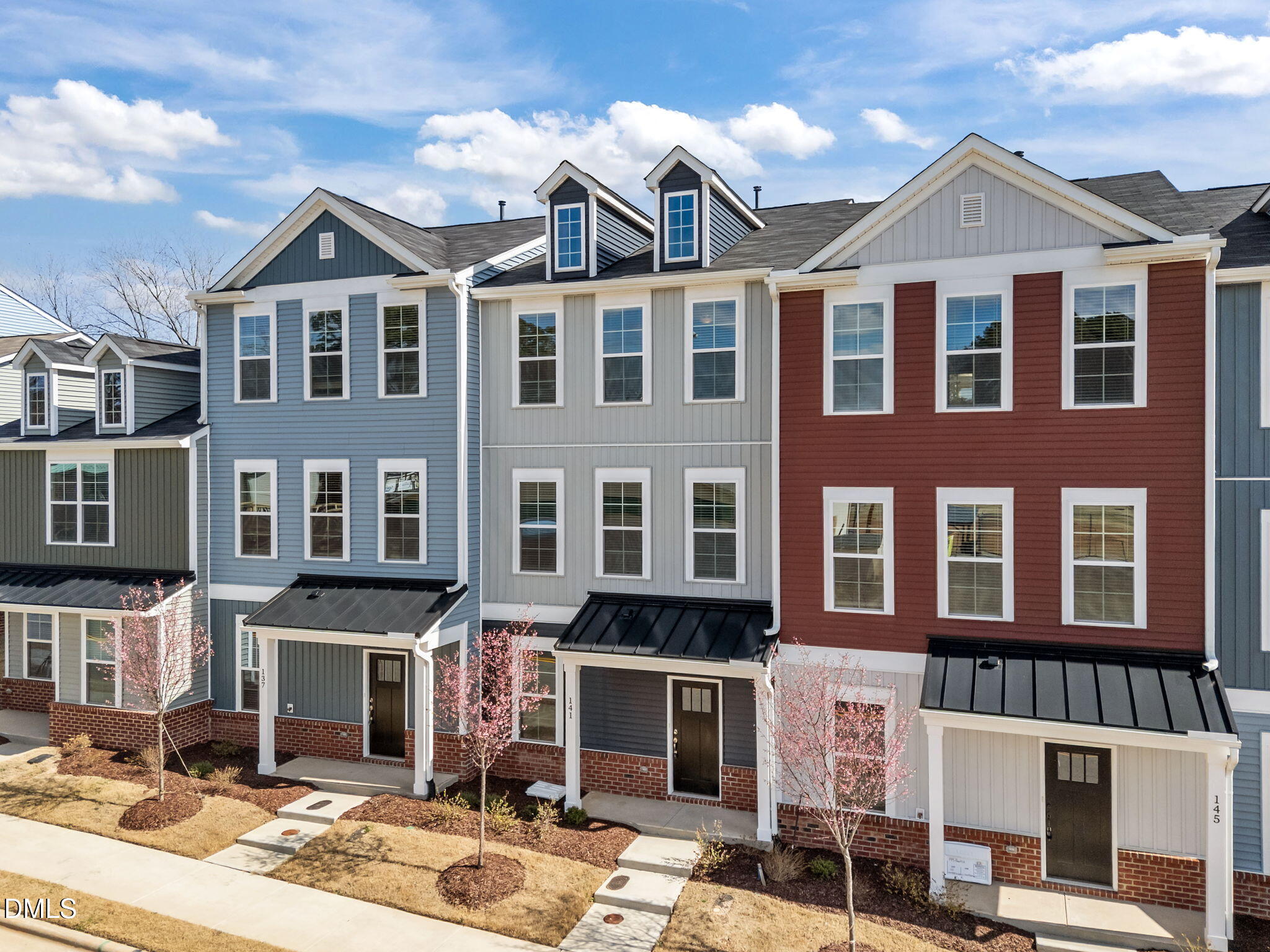 141 Pearl Street # 9