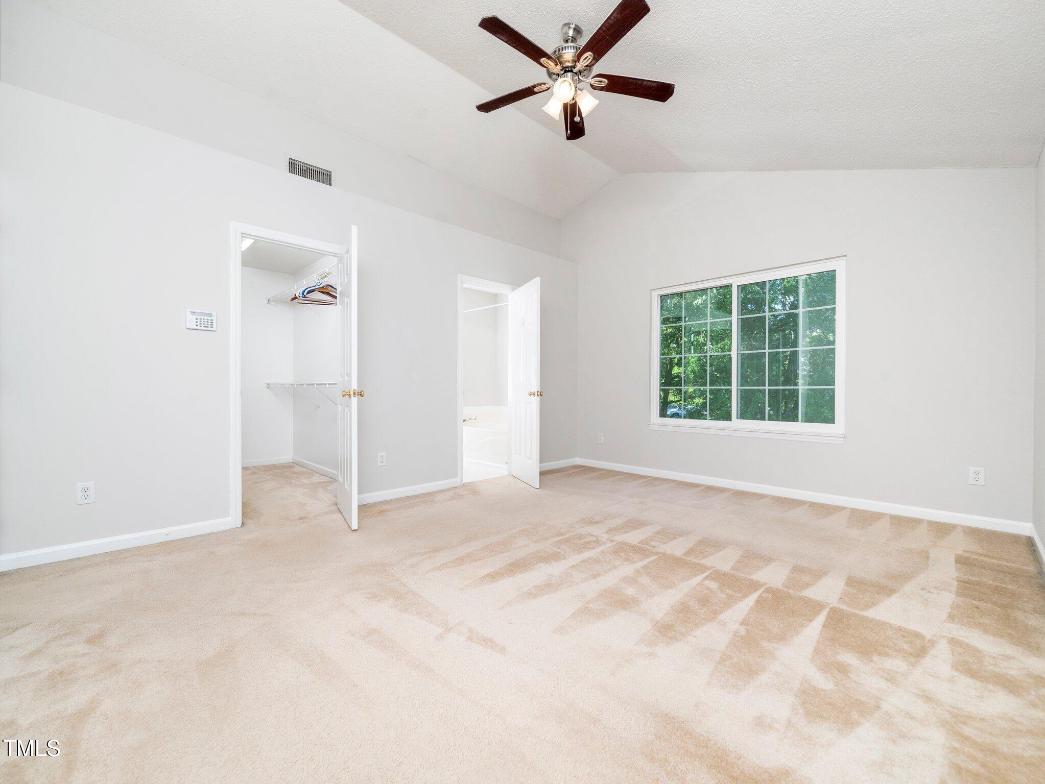 5504 Cumberland Plain Drive