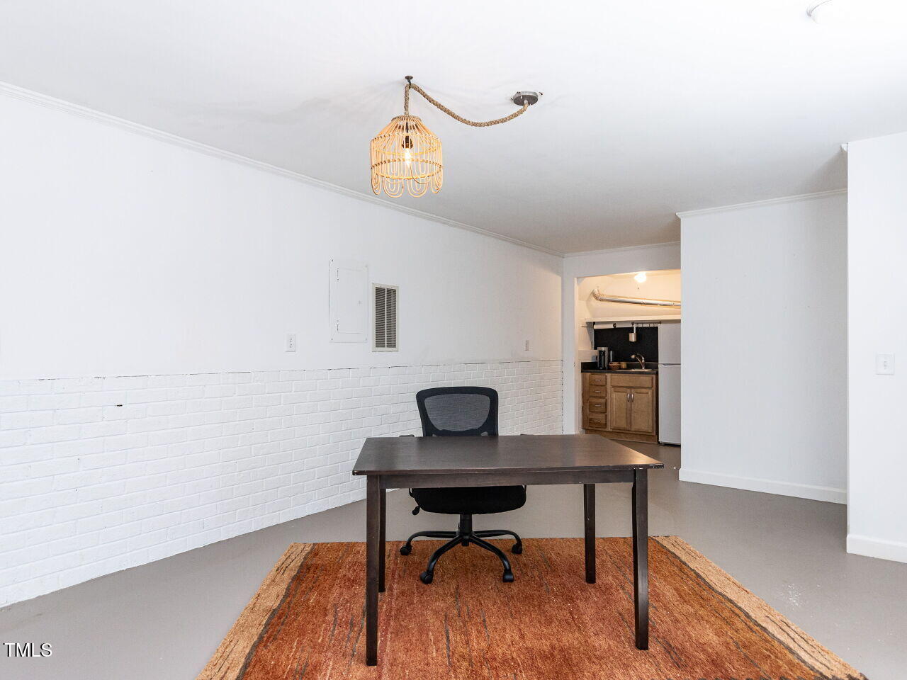713 Macon Place
