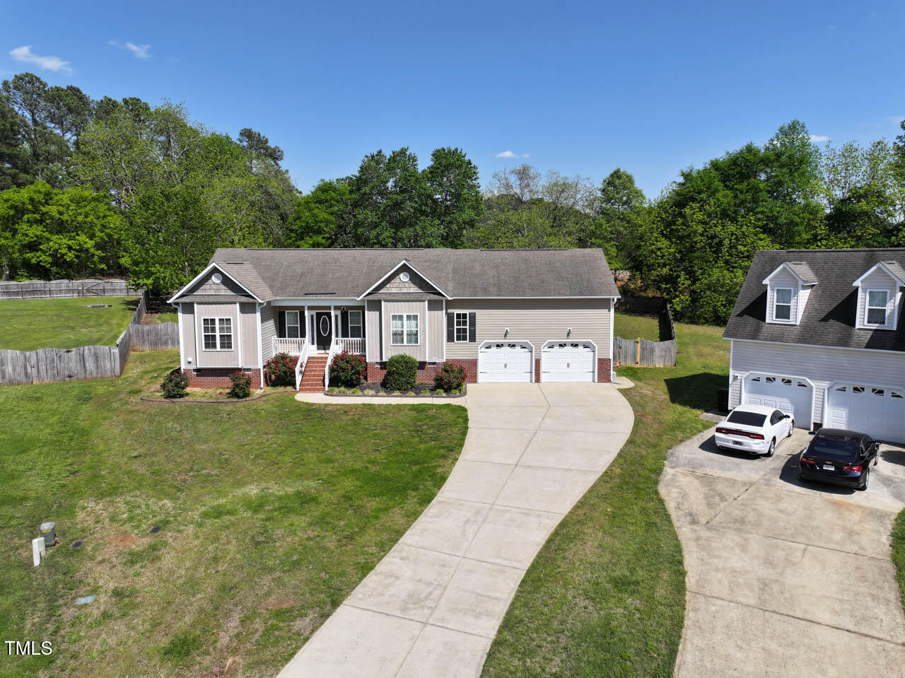 1301 Tawny View Lane