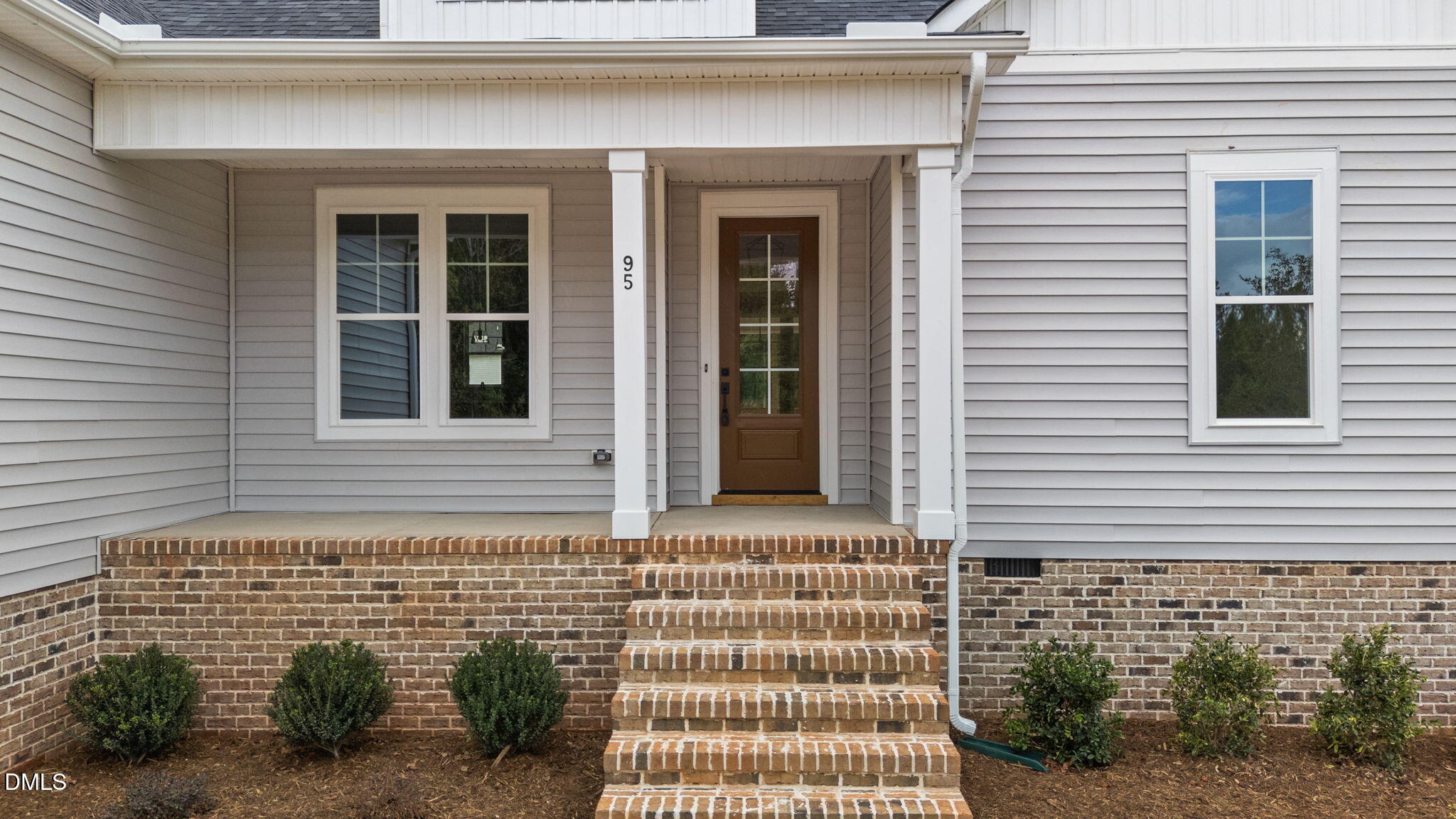95 Autumnwood Lane