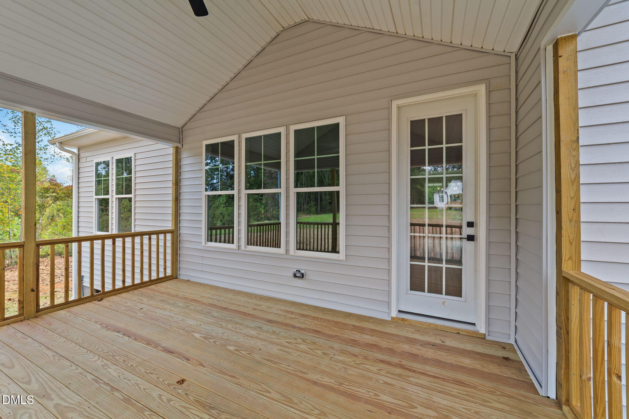 95 Autumnwood Lane