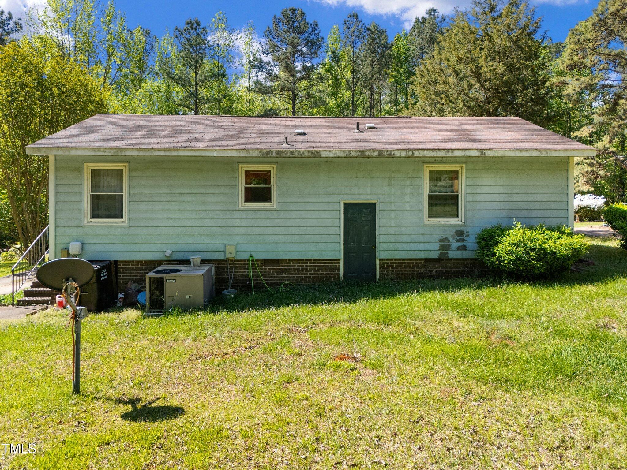 3016 Fields Drive