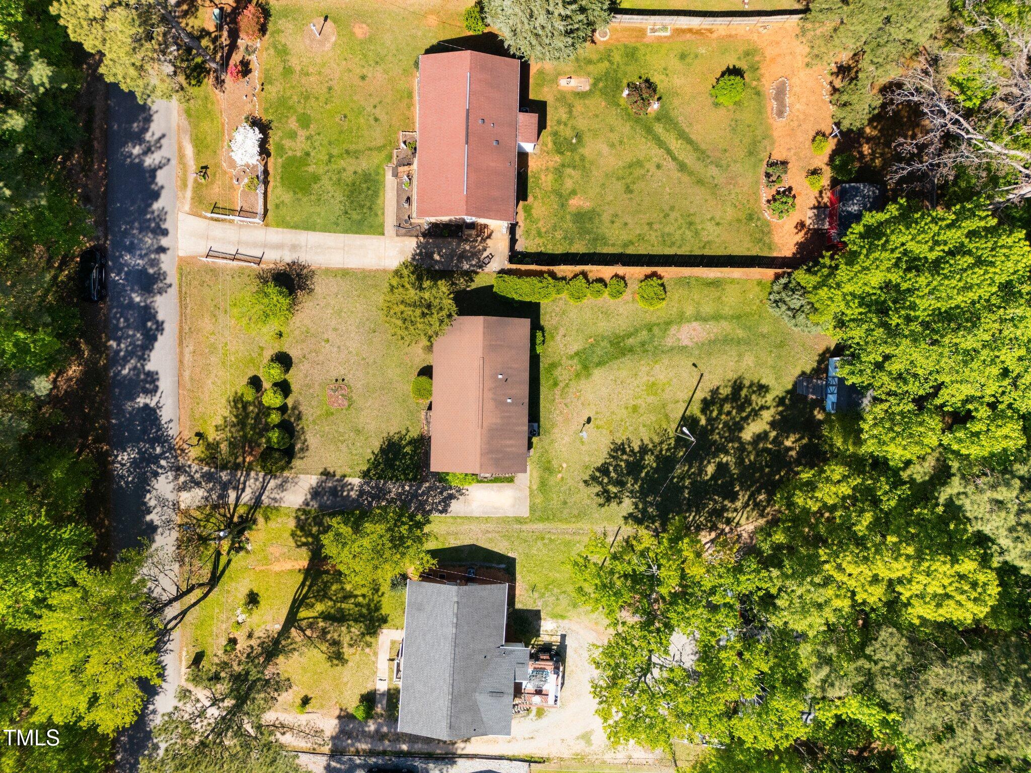 3016 Fields Drive