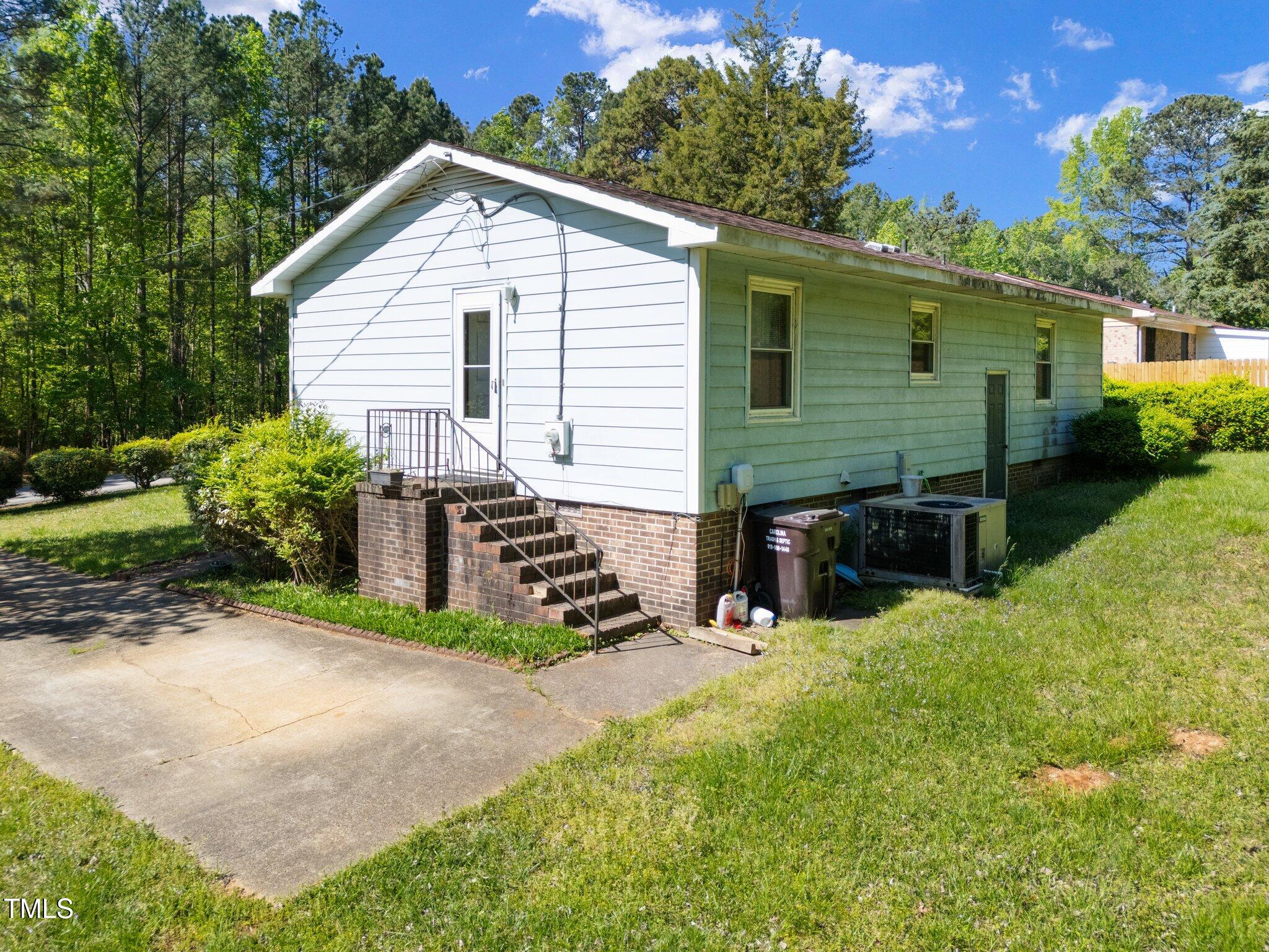 3016 Fields Drive