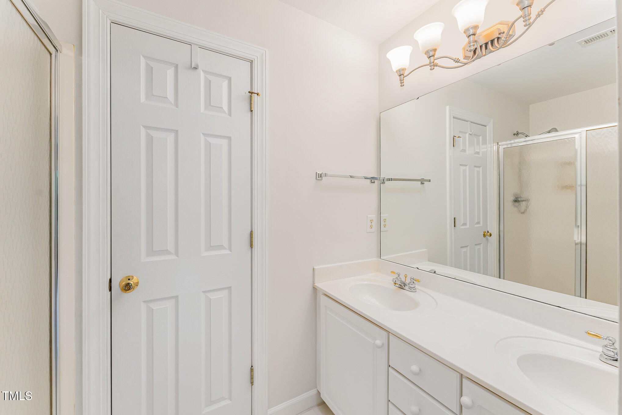 111 Murdock Creek Court