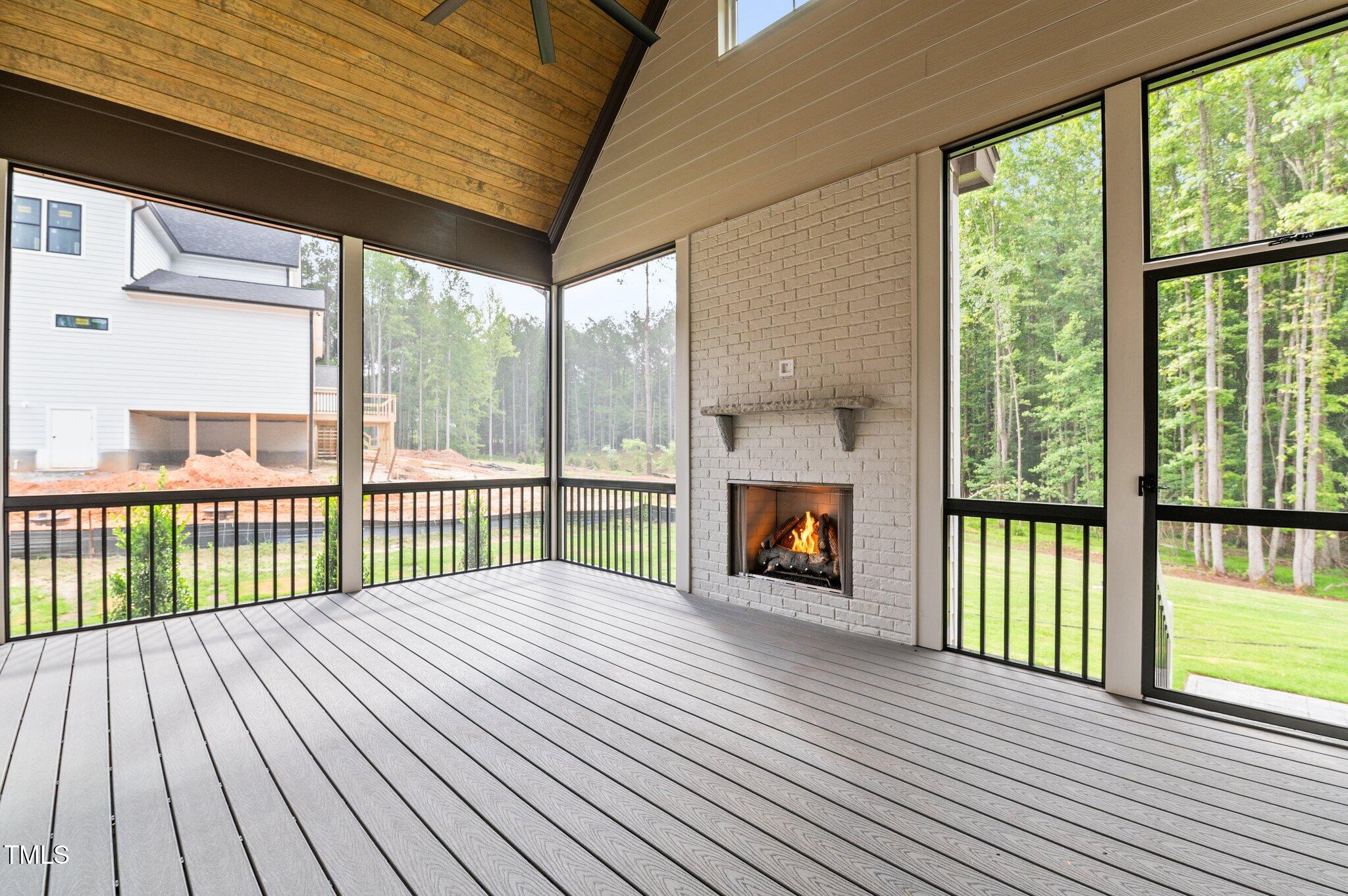 1108 Delilia Lane