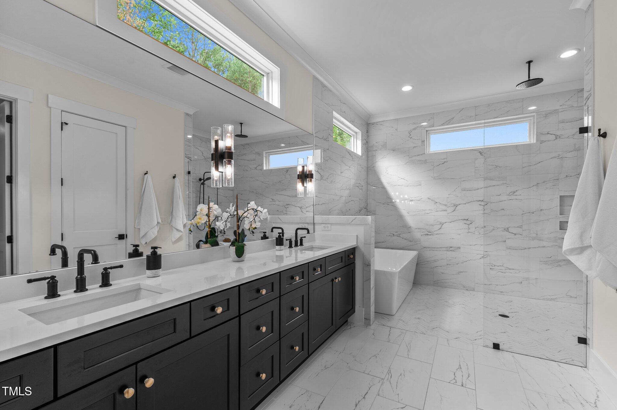 1108 Delilia Lane