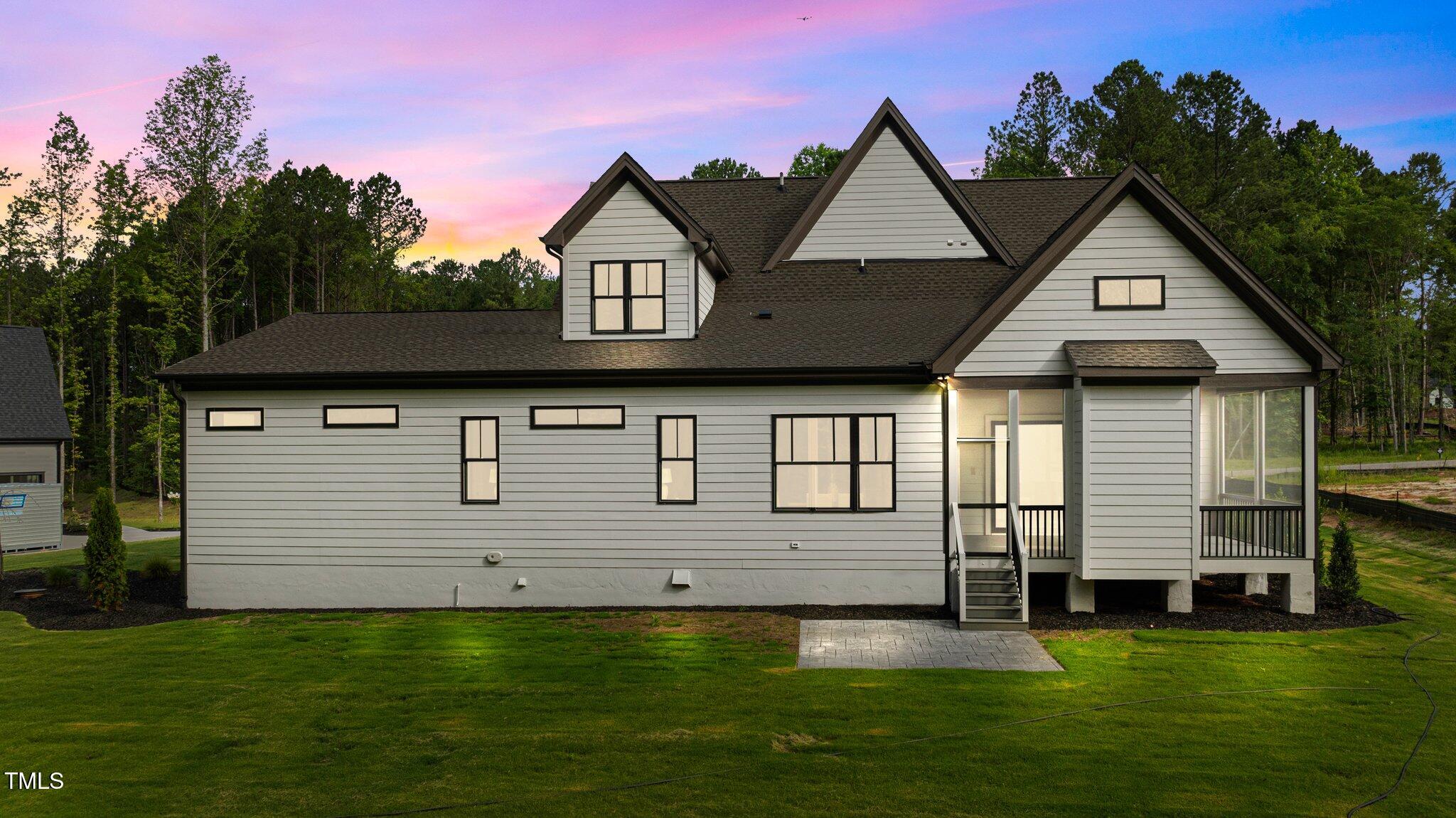 1108 Delilia Lane
