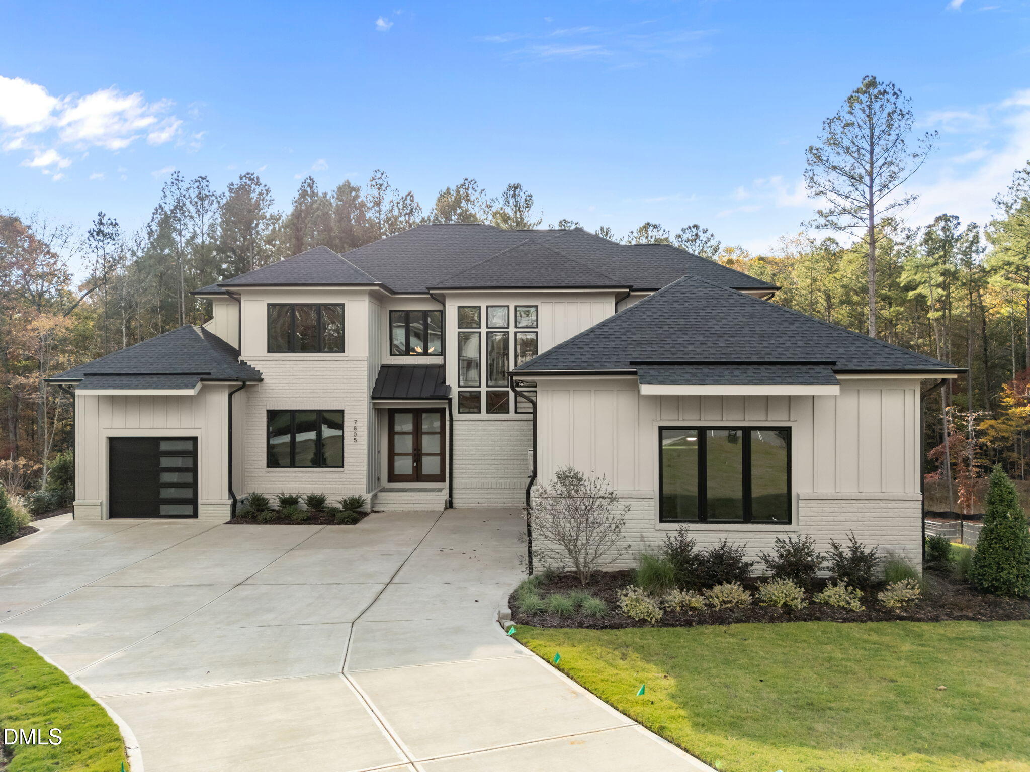 7805 Ailesbury Road