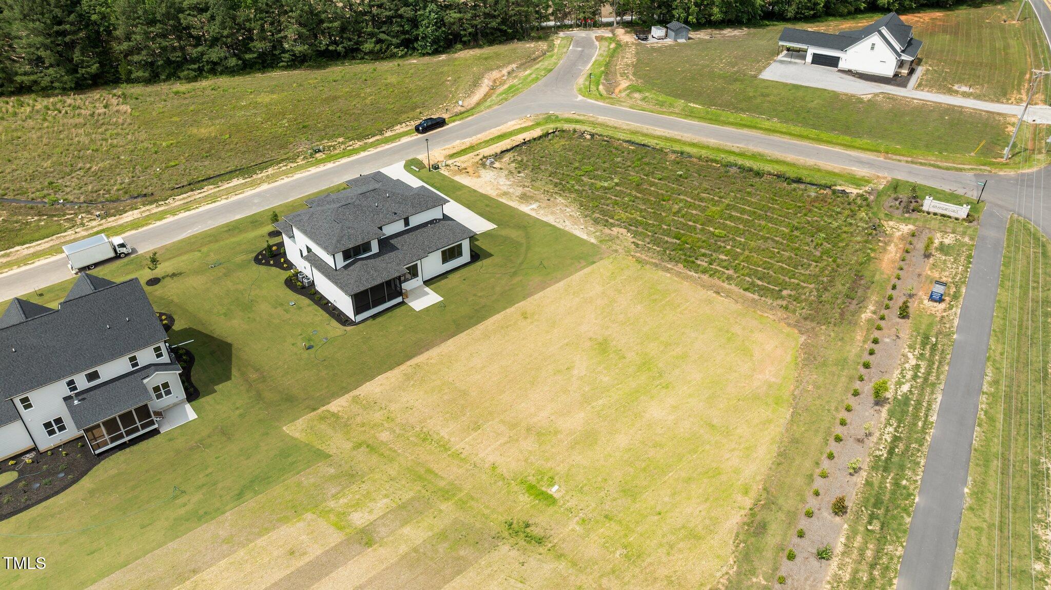 200 Broadleaf Lane