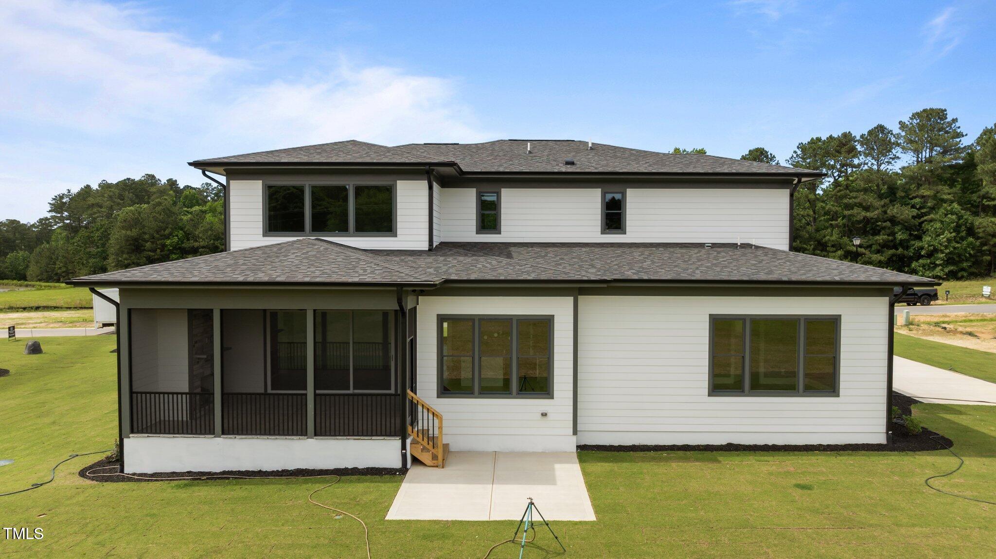 200 Broadleaf Lane