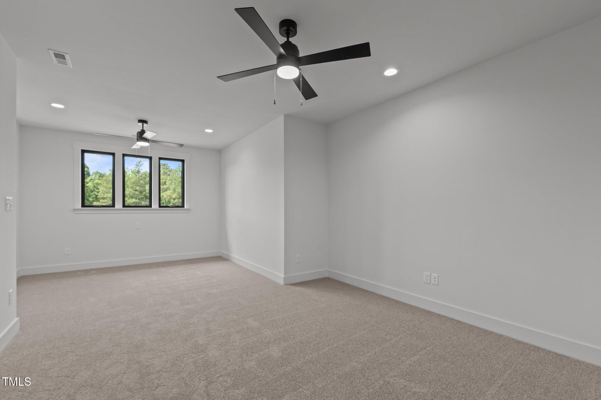 200 Broadleaf Lane