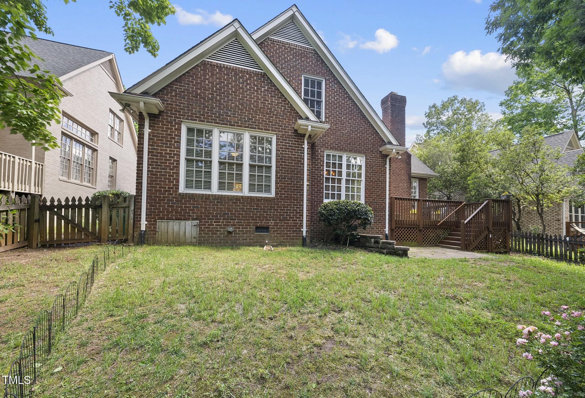 156 Yorkchester Way