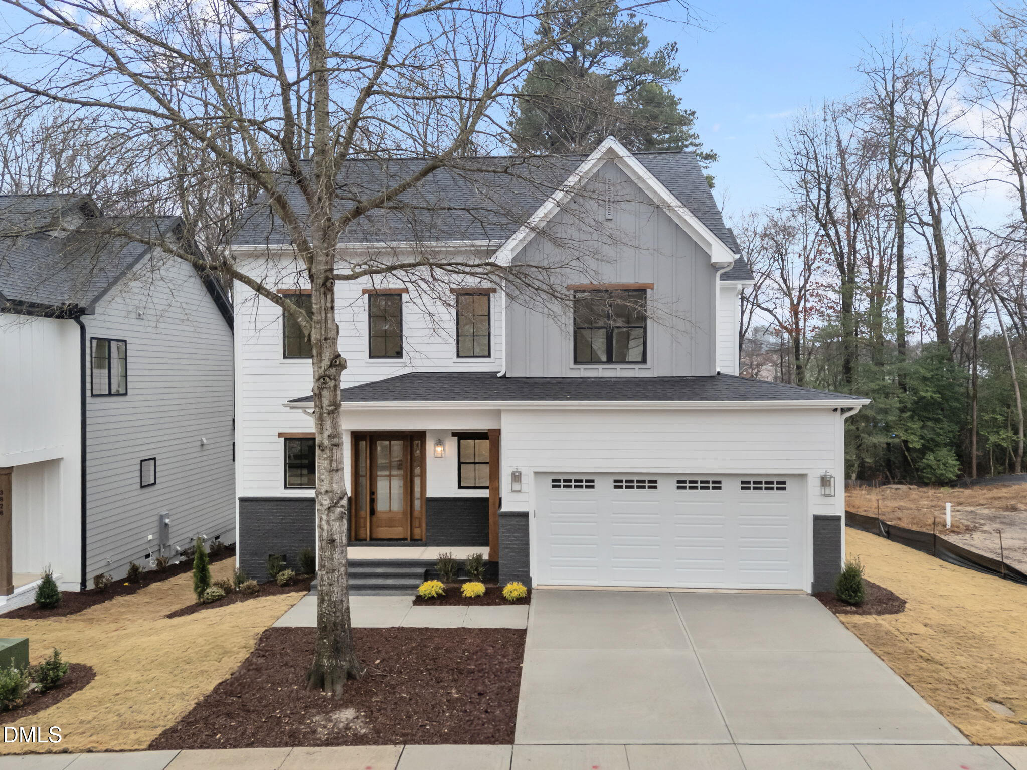 3824 Coach Lantern Avenue