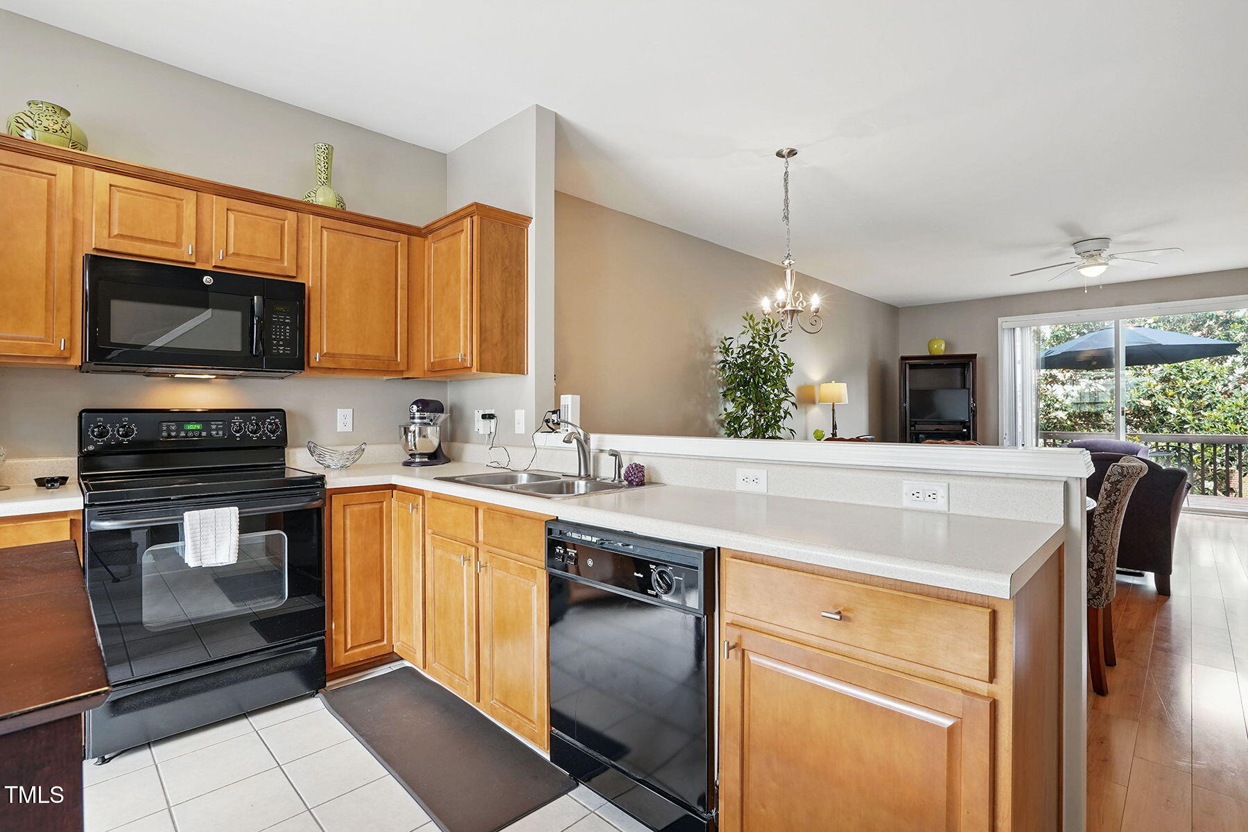 4907 Wyatt Brook Way
