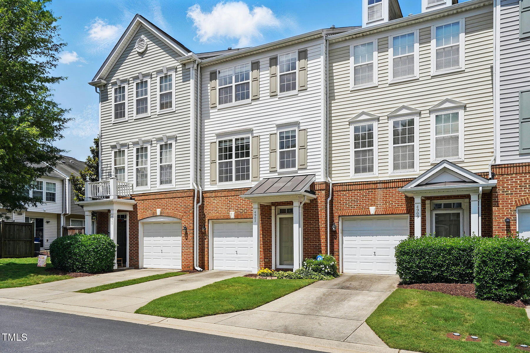 4907 Wyatt Brook Way