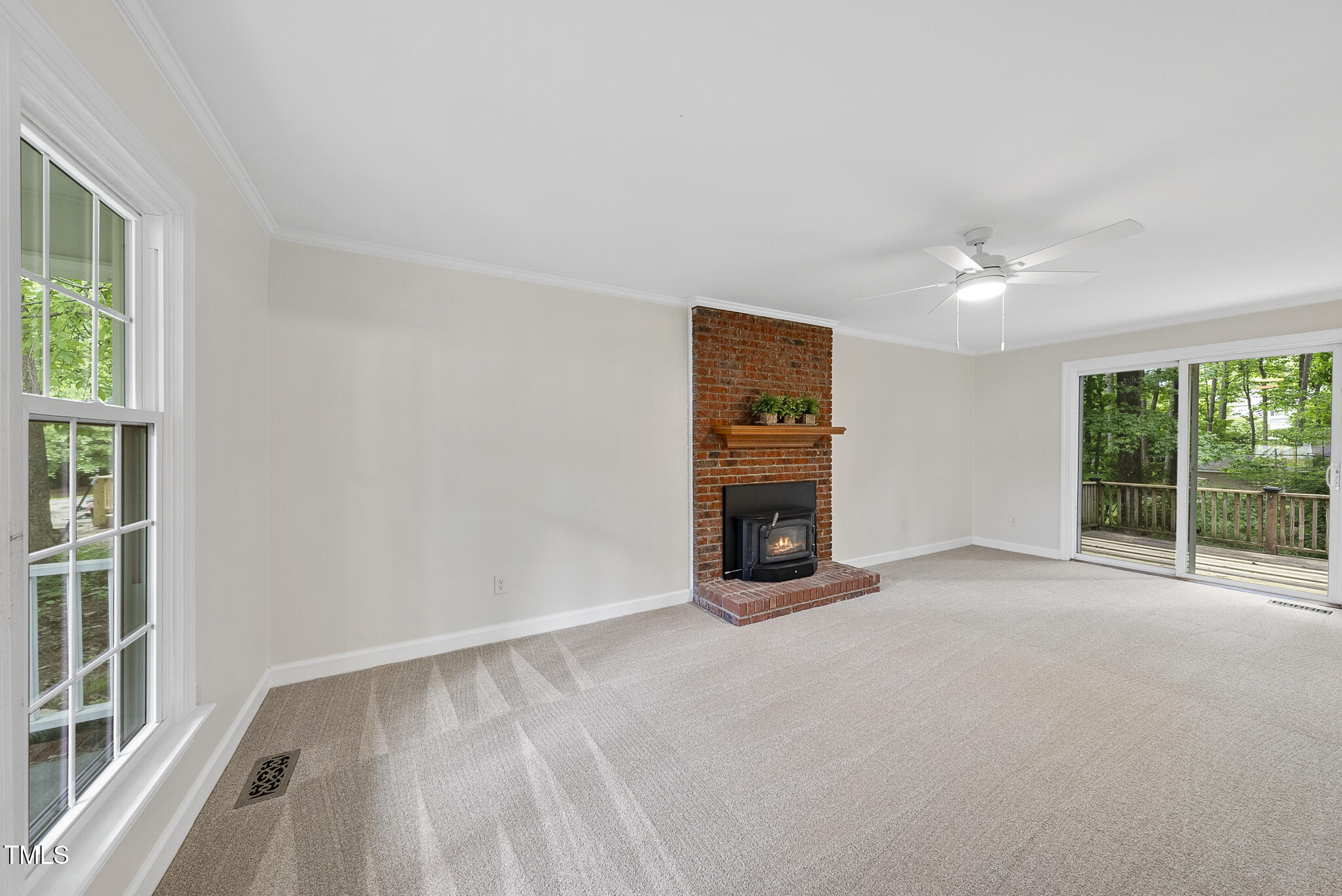103 Oxford Circle