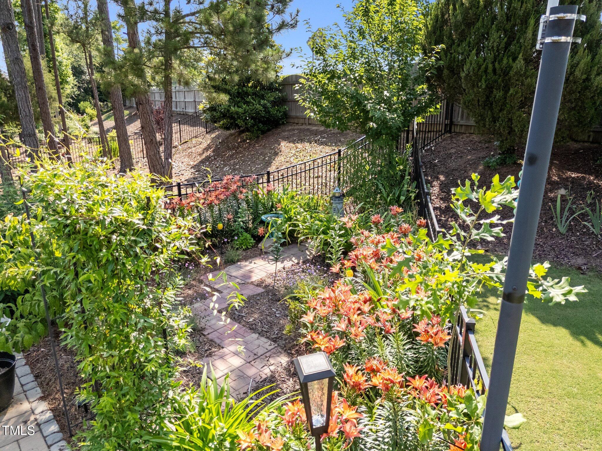 461 Cedar Pond Court