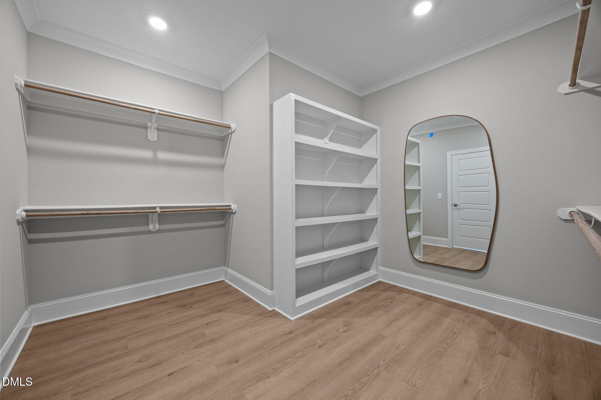 5900 Tranquil Cove