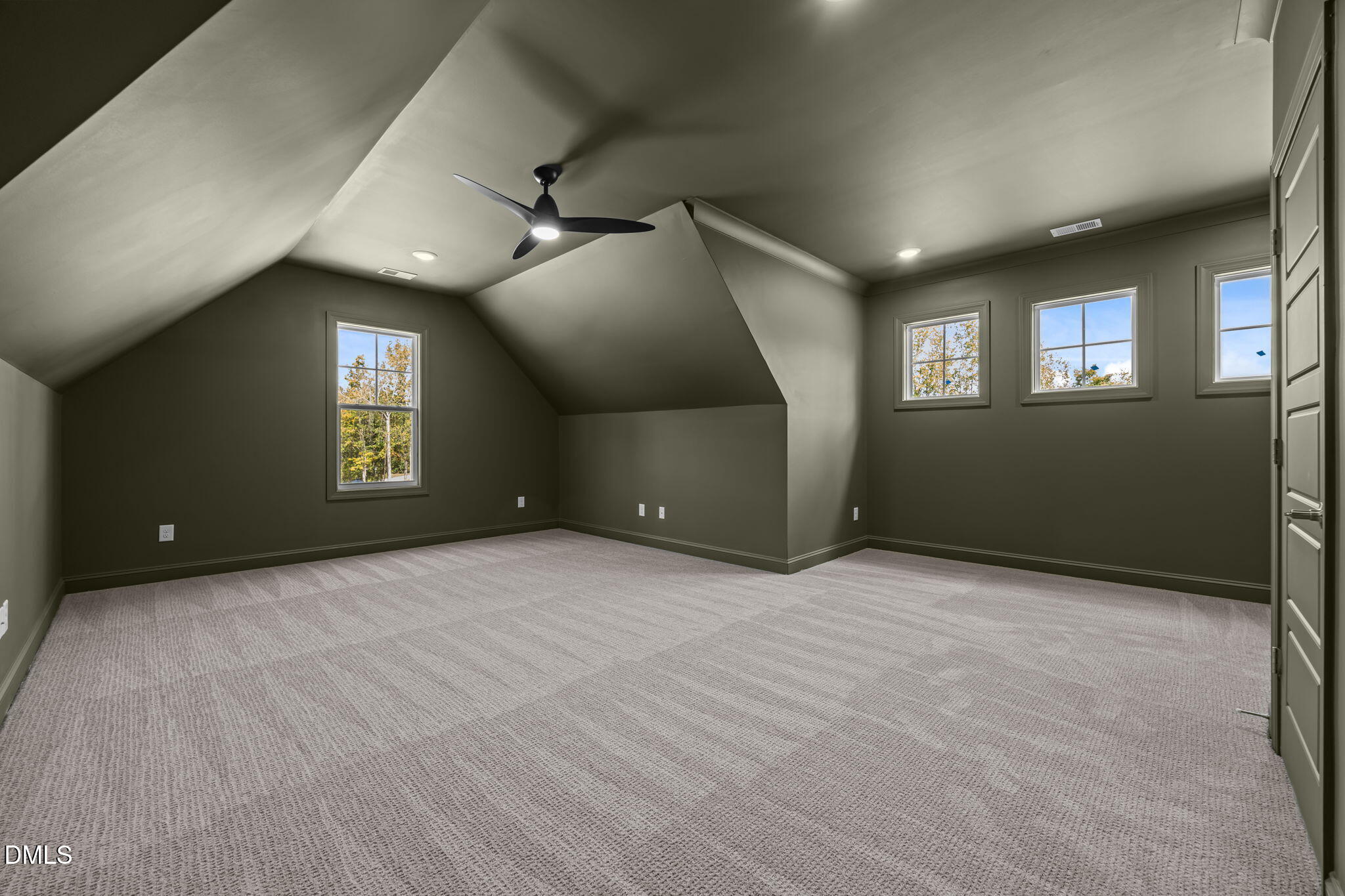 5900 Tranquil Cove