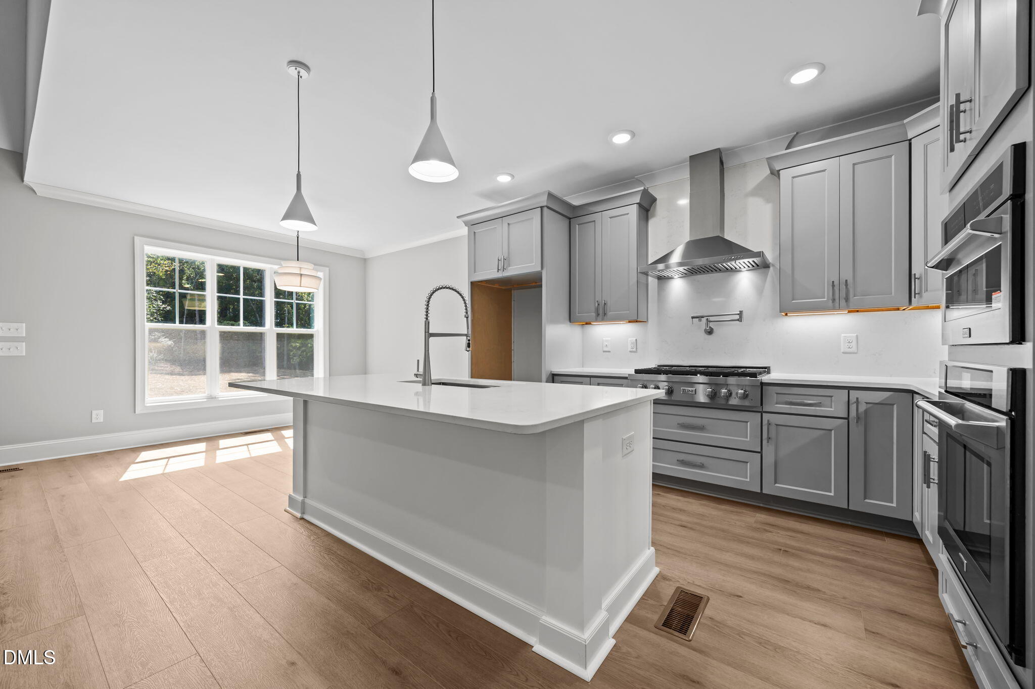 5900 Tranquil Cove