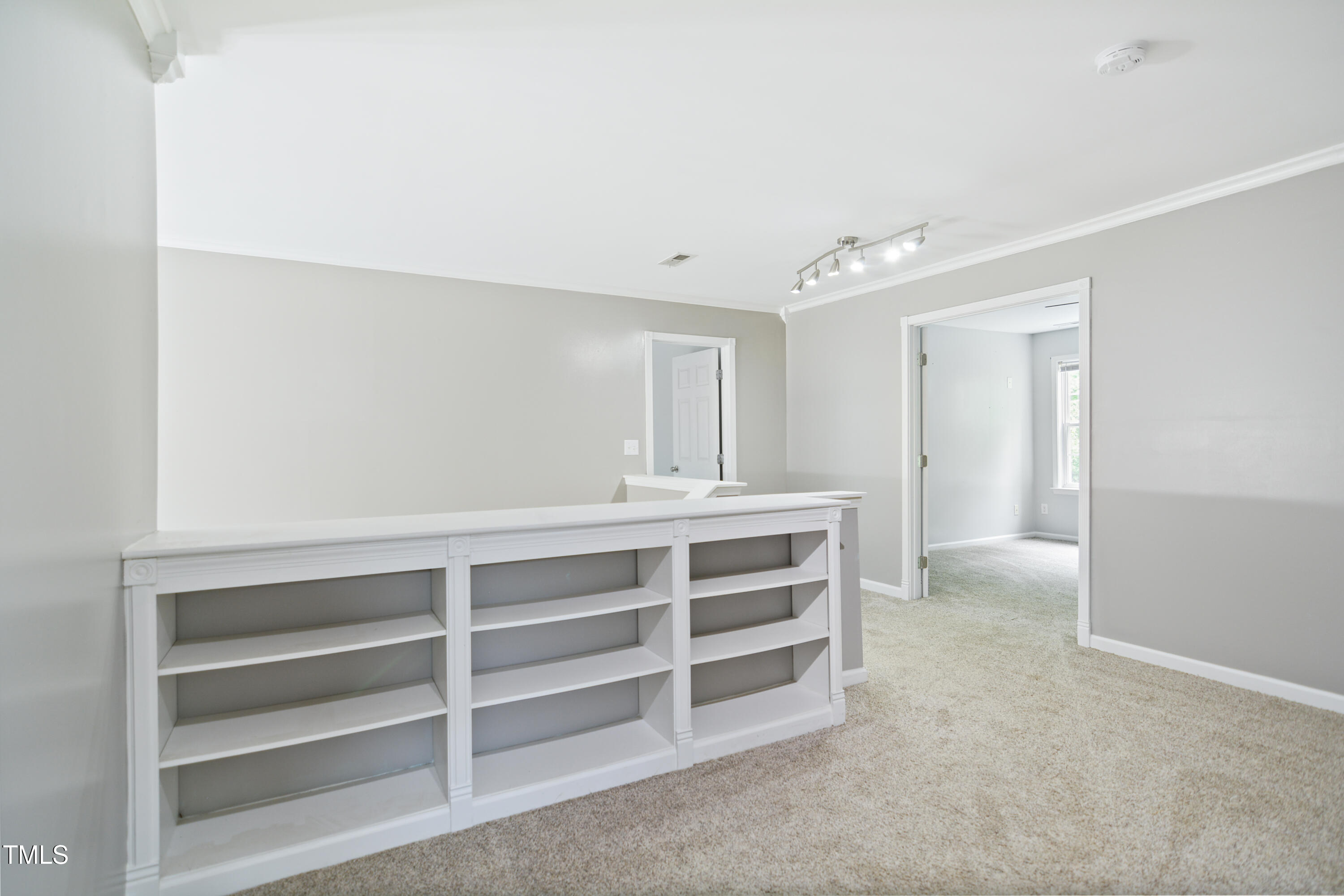 2801 Margots