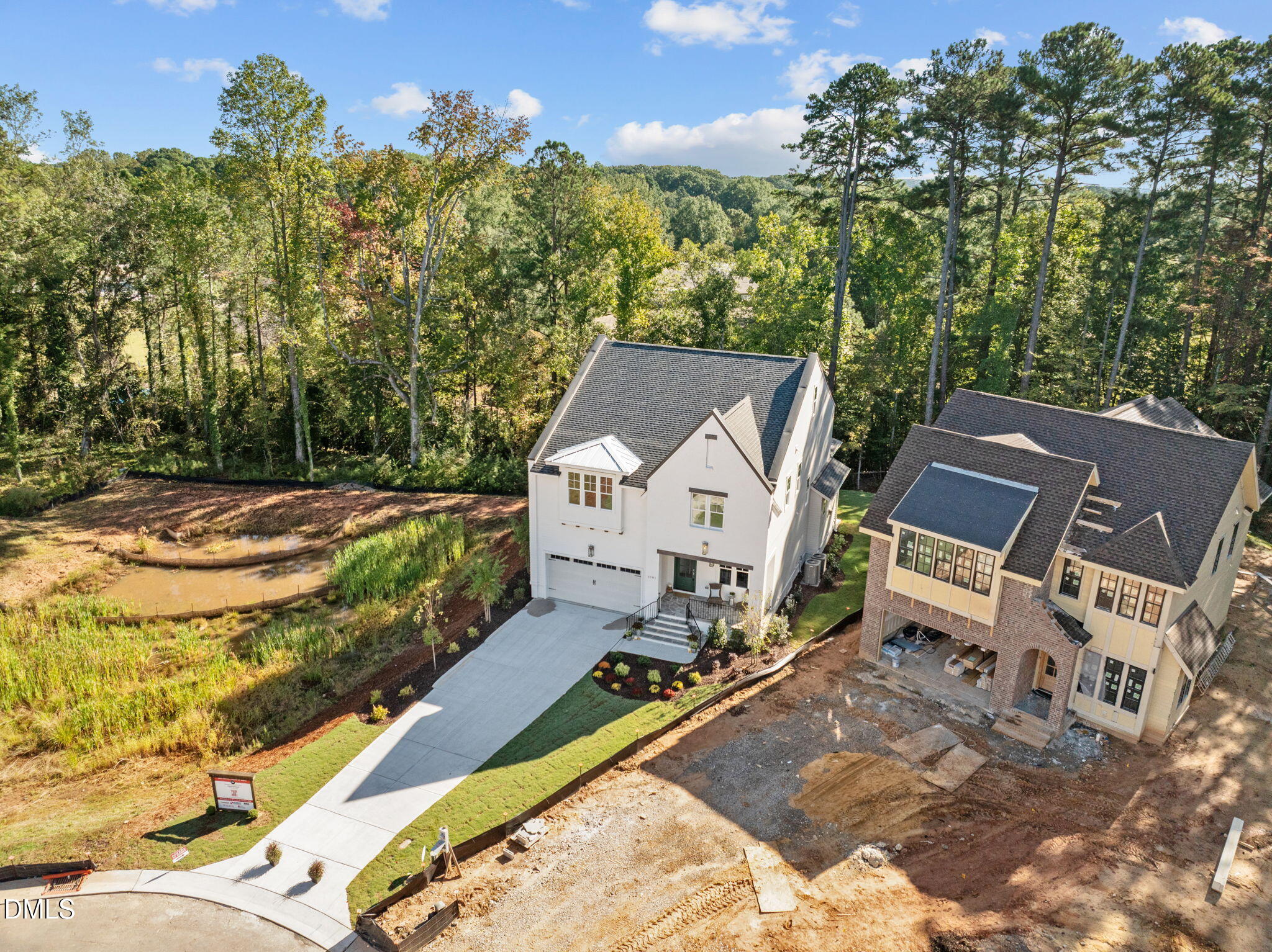 1701 Burnette Garden Path