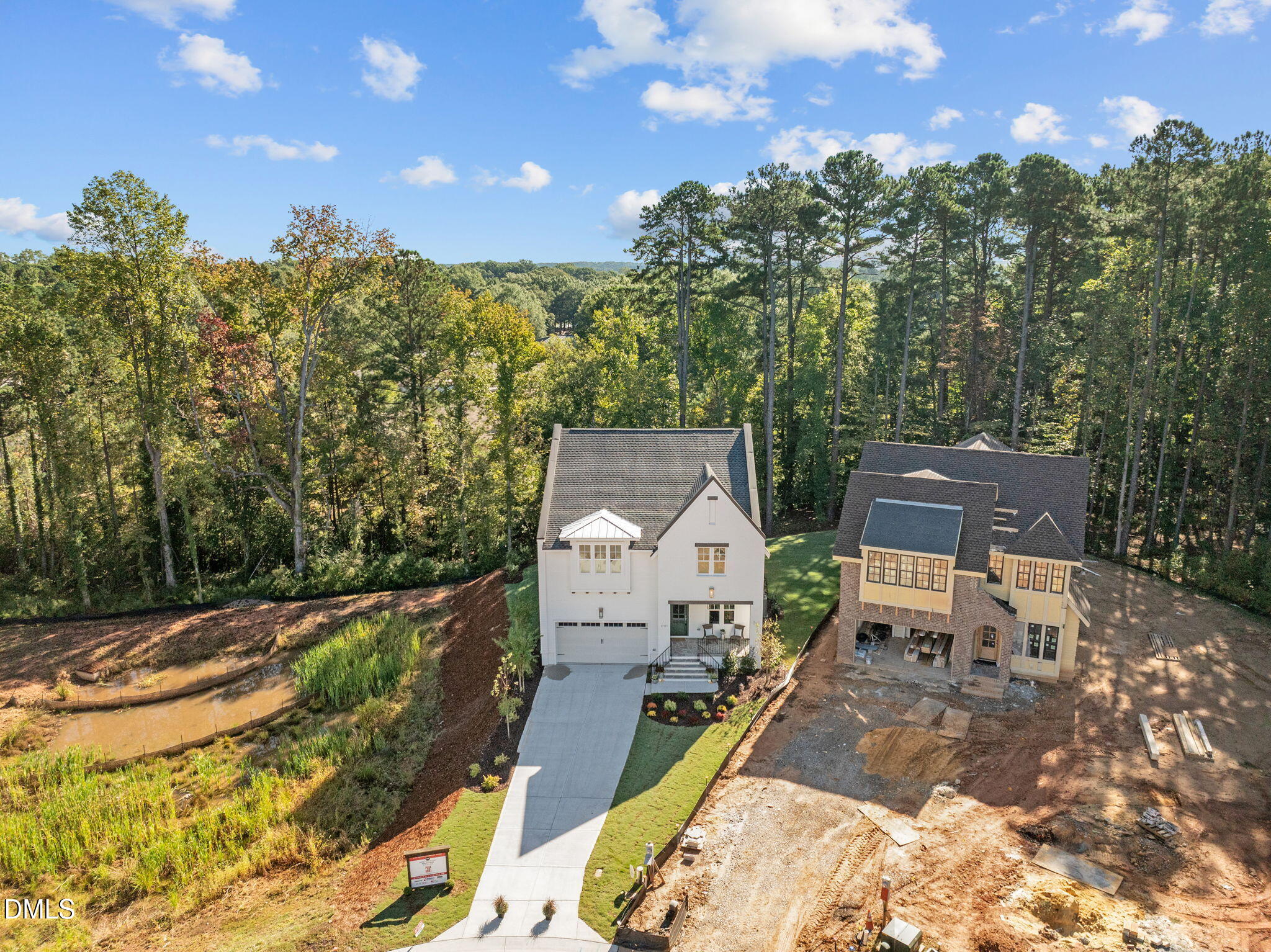 1701 Burnette Garden Path
