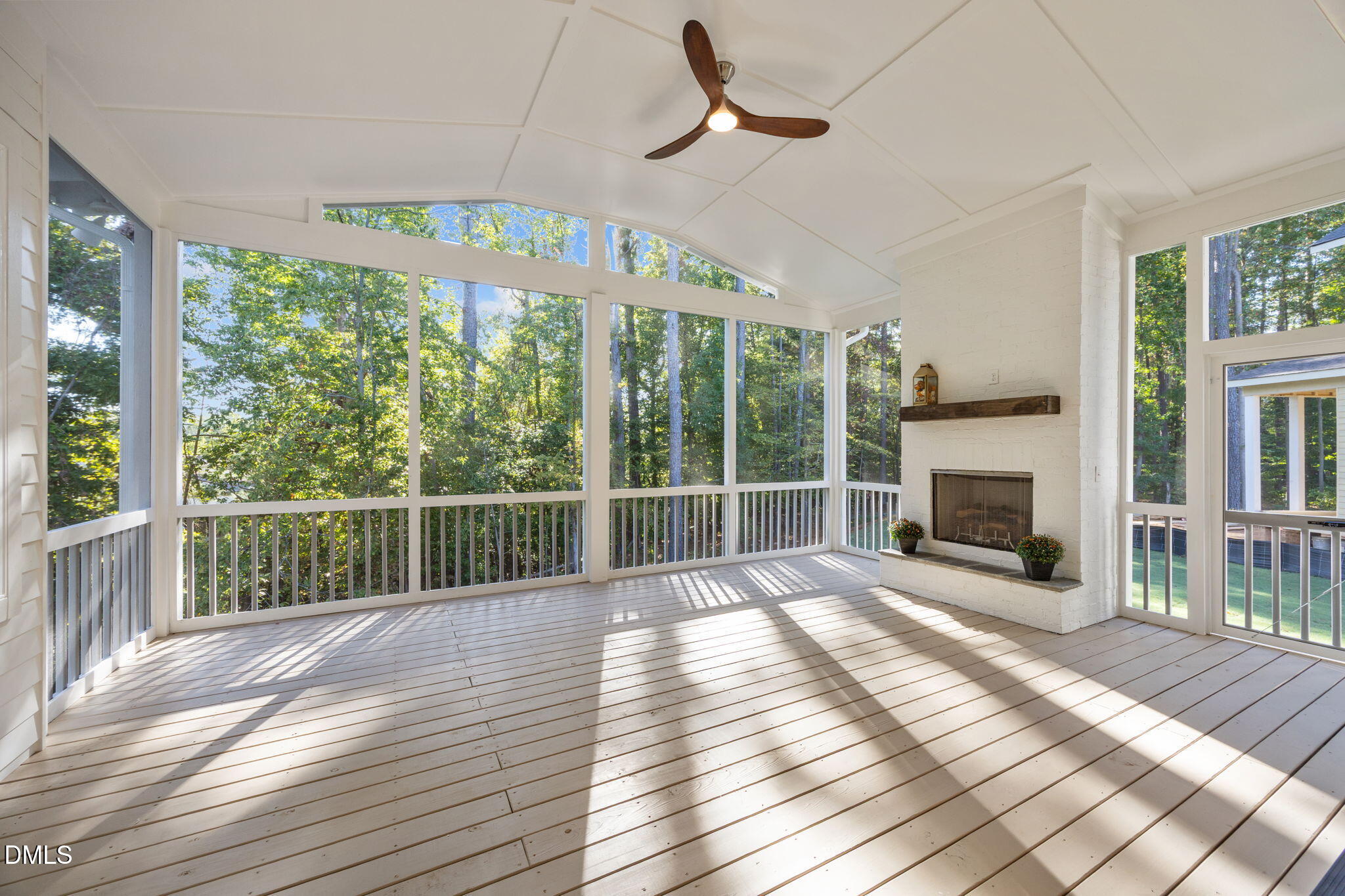 1701 Burnette Garden Path