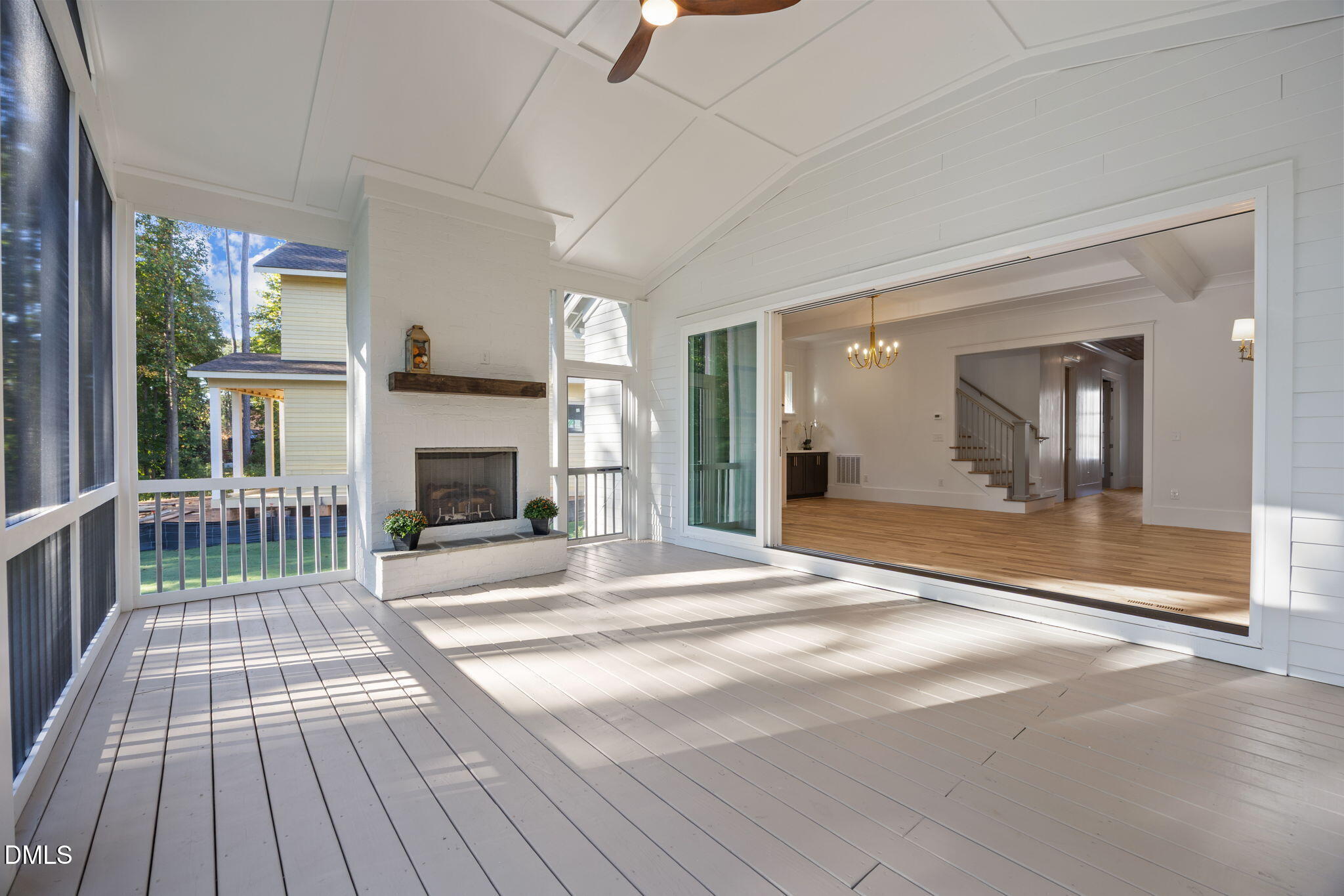1701 Burnette Garden Path